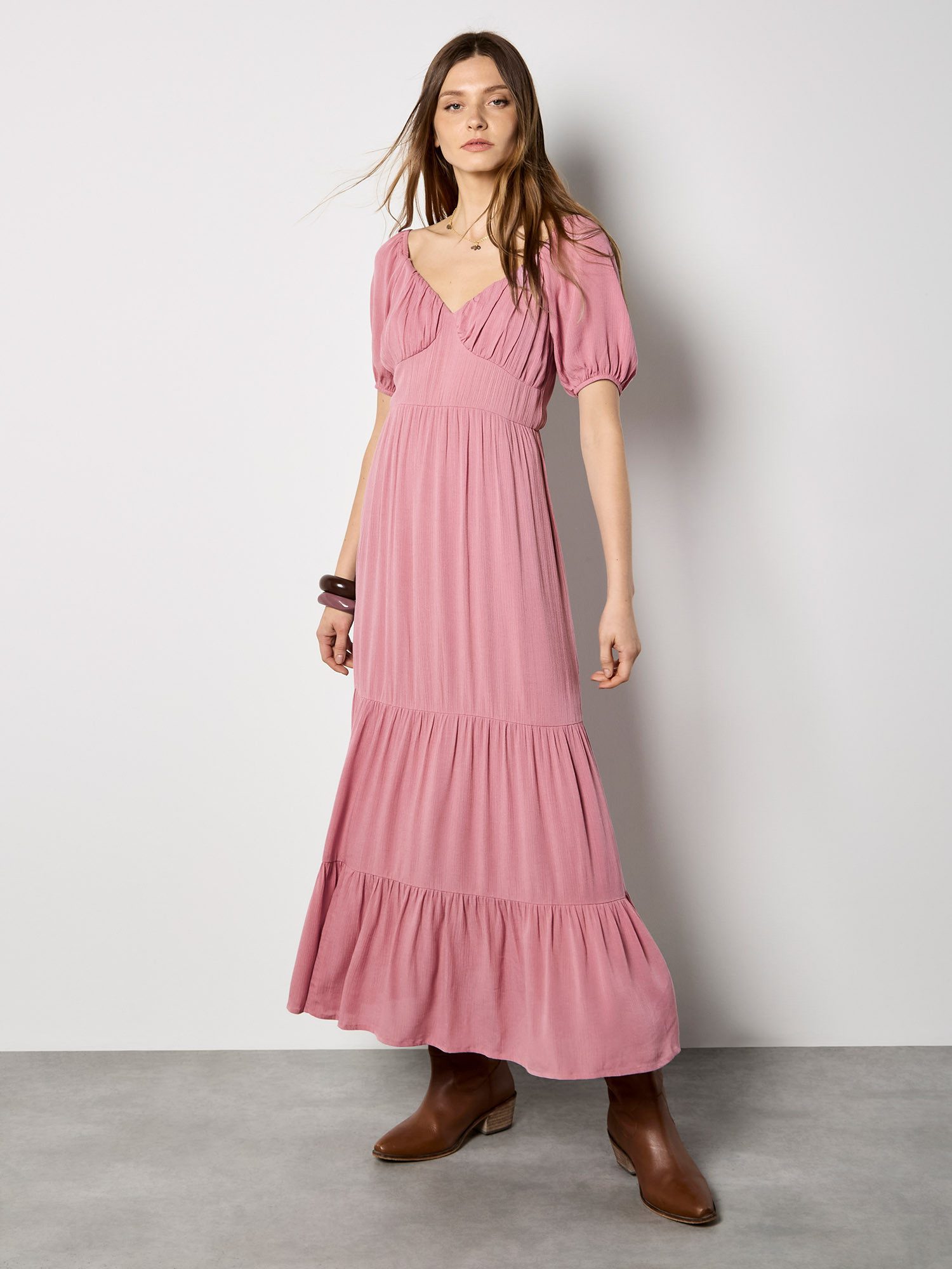 Apricot Maxikleid Maxikleid mit Stufenrock in Knitteroptik