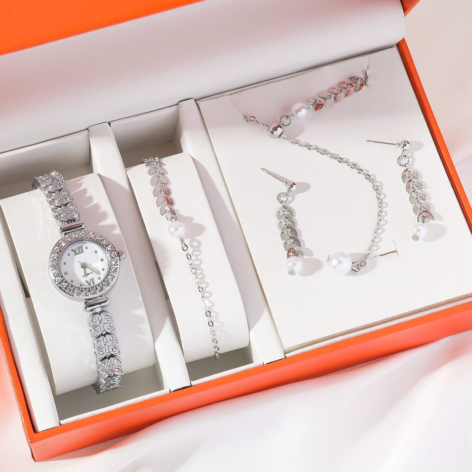 Quarzuhr  Geschenk Damen Armbanduhr Armband Halskette Ring Ohrring Schmuck Set