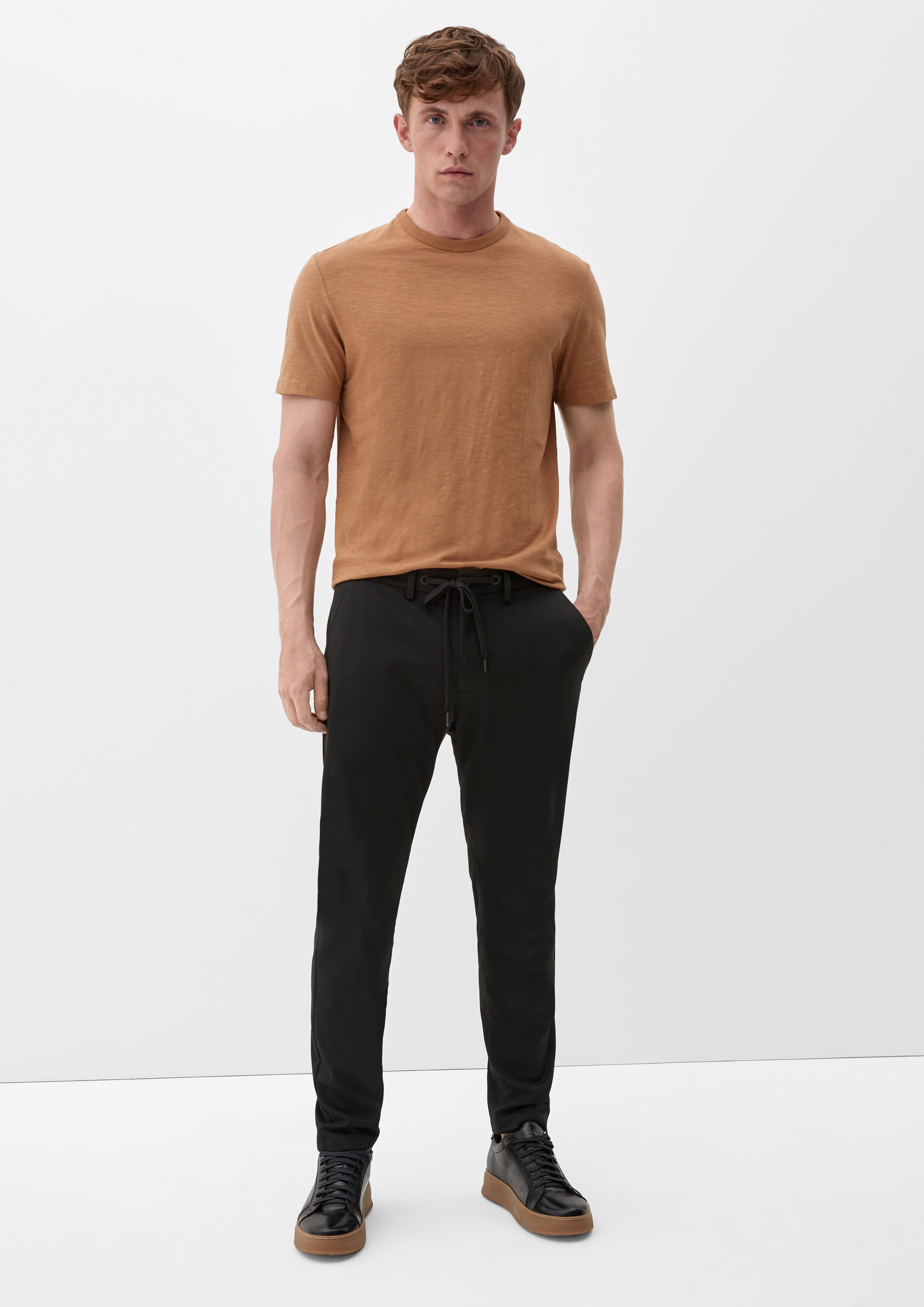 s.Oliver BLACK LABEL Stoffhose Slim: Jogger im Business-Style