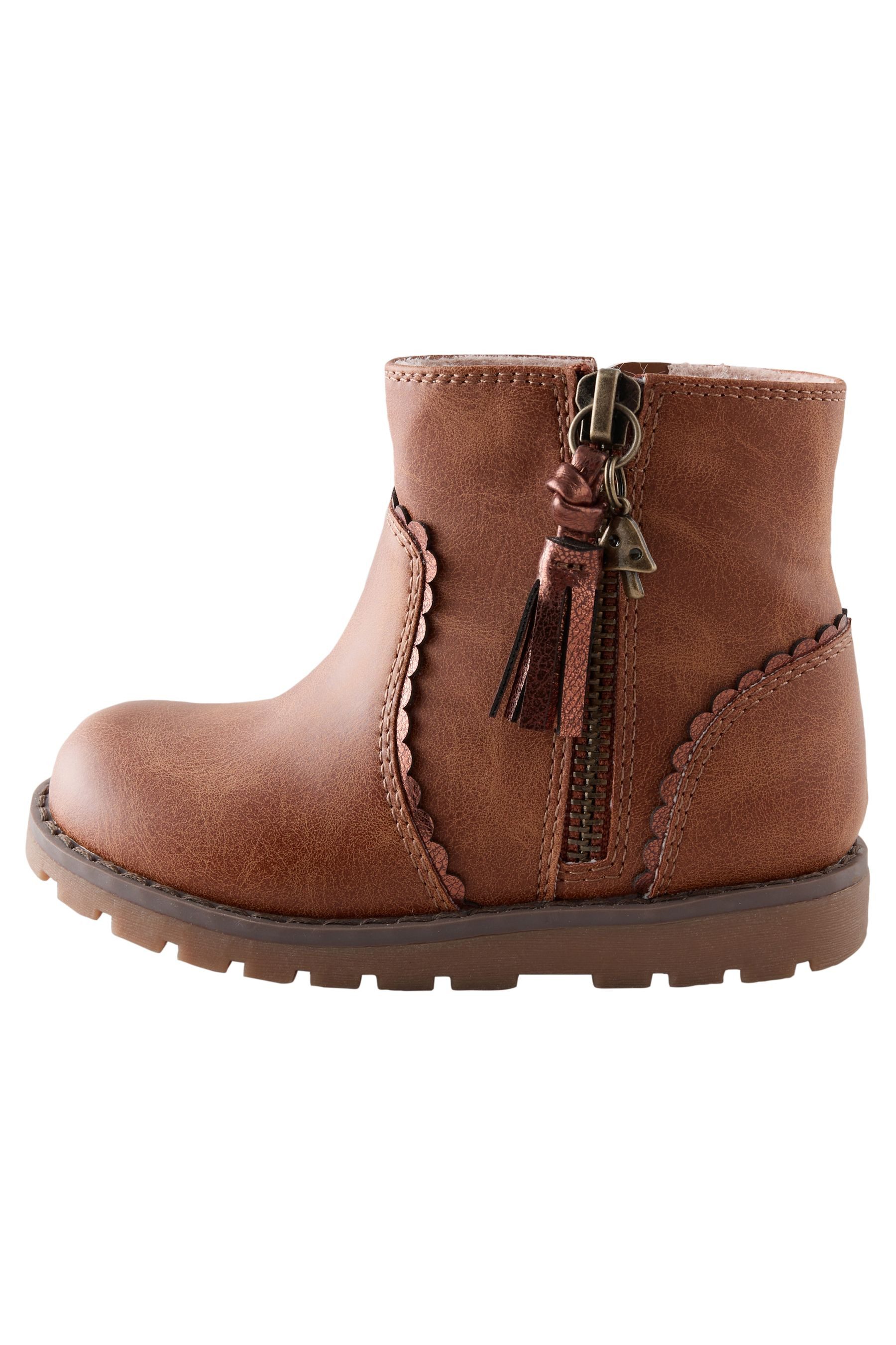Next Chelseastiefel mit Quaste, weite Passform Stiefelette (1-tlg)