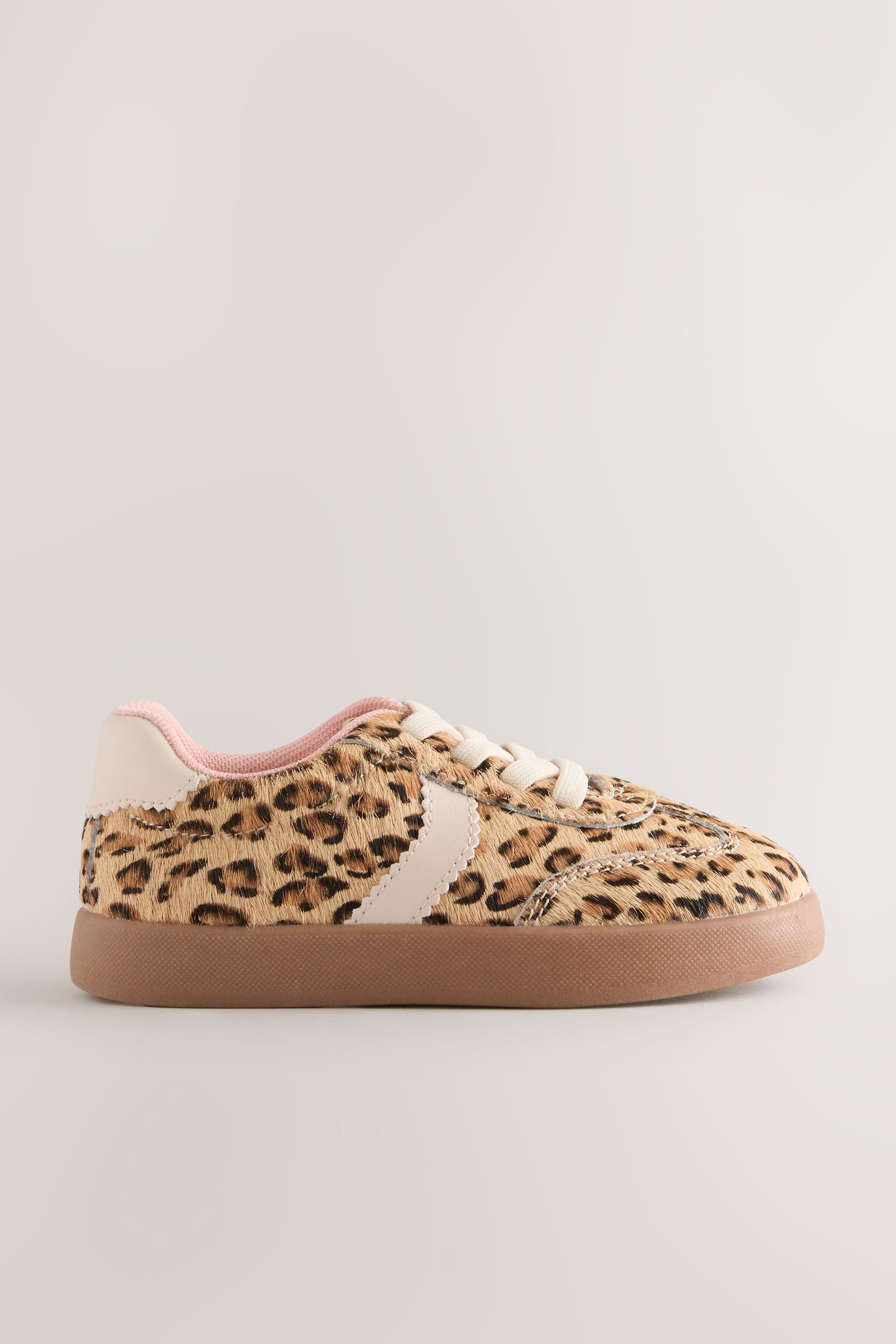 Next Sneaker mit Leoparden-Print und Elastikschnürung Sneaker (1-tlg)