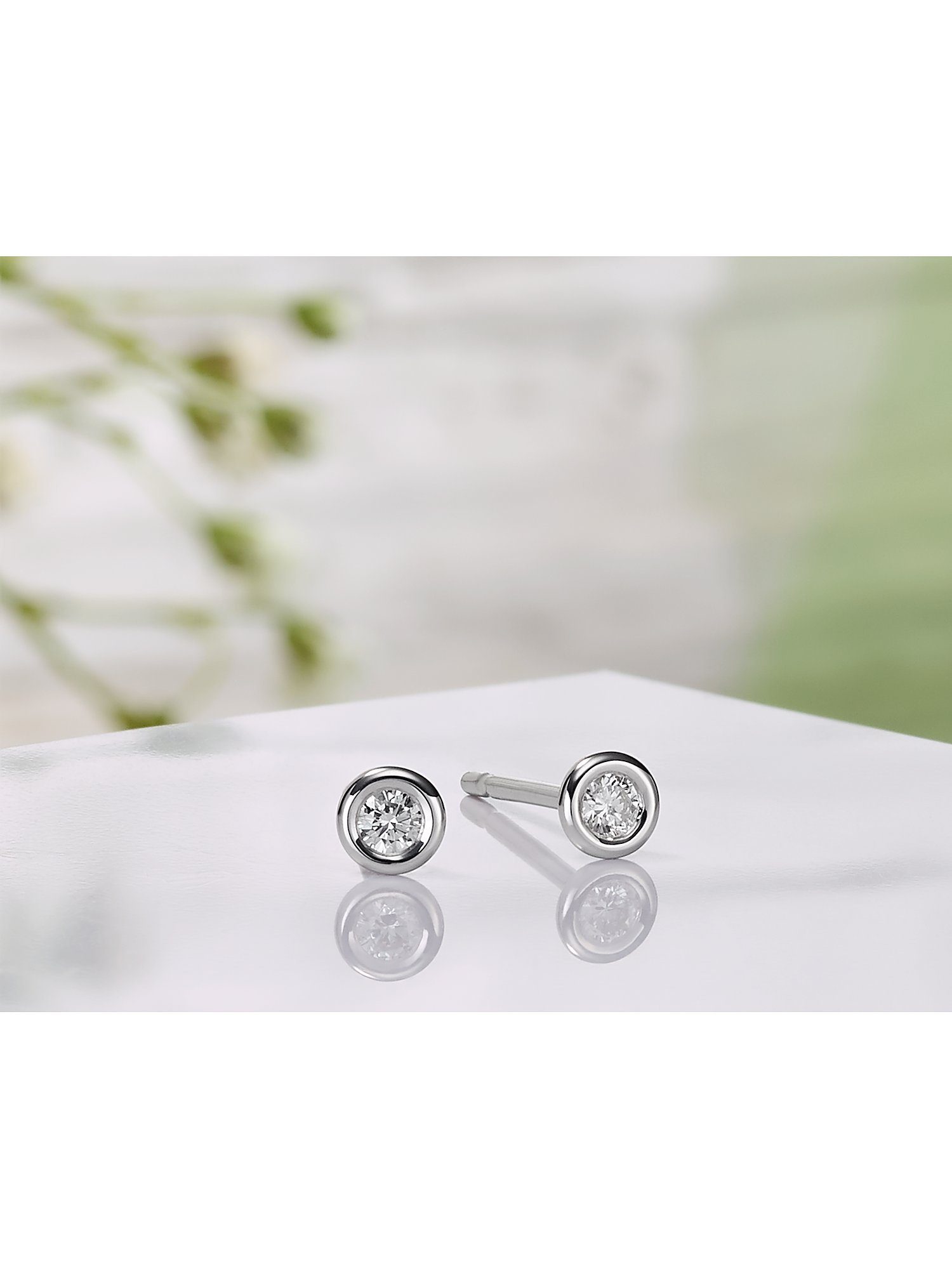 CHRIST Paar Ohrstecker CHRIST Damen-Ohrstecker 375er Weißgold 2 Diamant günstig online kaufen