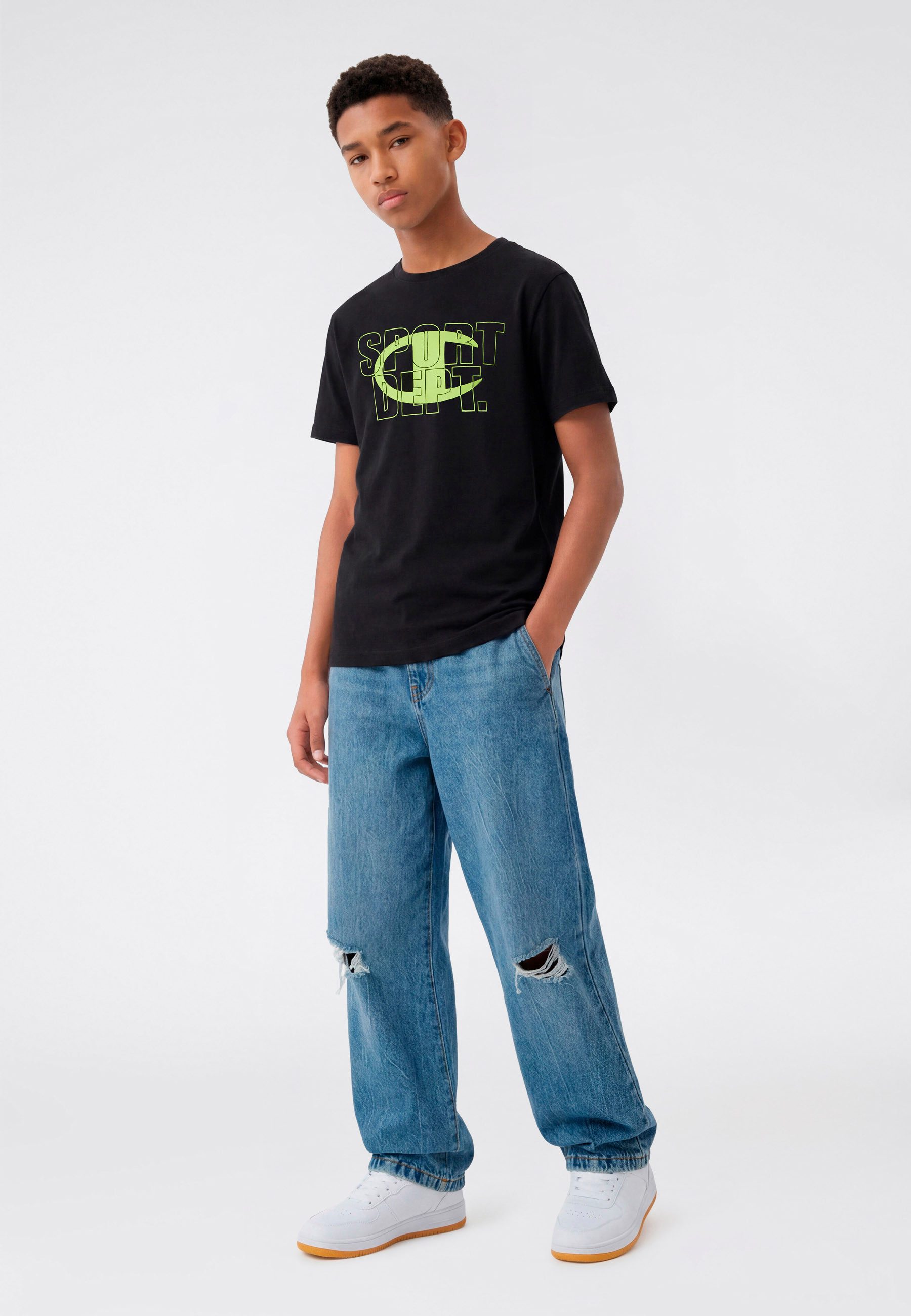 Champion T-Shirt SPORTWEAR T-SHIRT Standard Fit für Kinder und Jugendliche, Kurzarmdesign, aus Baumwolle, Standard Fit