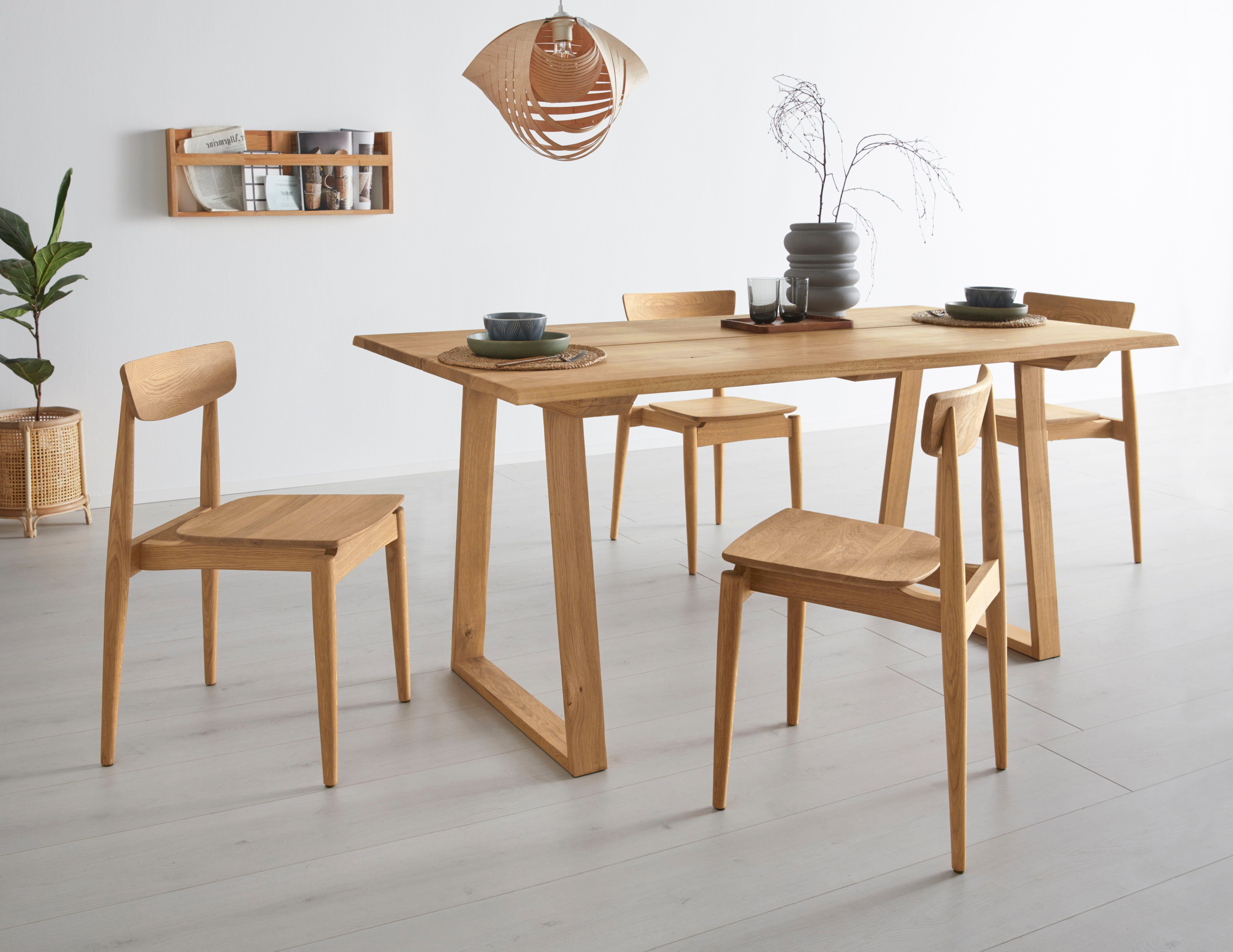 OTTO products Esstisch »Lennard«, aus massiver geölter Wildeiche, mit veganem und zertifizierten Bio Öl behandelt, rechteckige Tischplatte, mit einer OTTO products Esstisch »Lennard«, aus massiver geölter Wildeiche, mit veganem und zertifizierten Bio Öl behandelt, rechteckige Tischplatte, mit einer