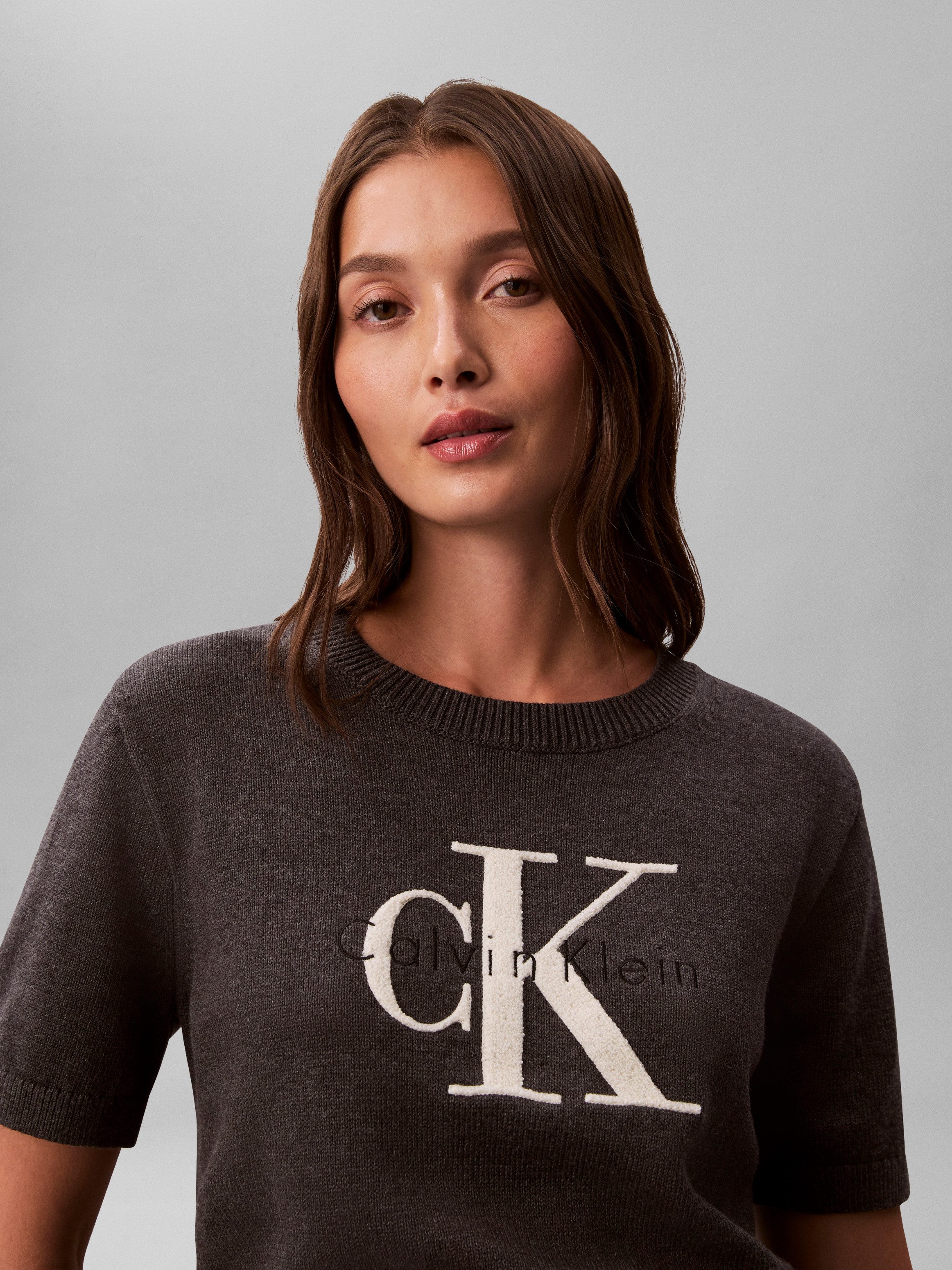 Calvin Klein Jeans Kurzarmpullover Regular fit, mit Rundhalsausschnitt