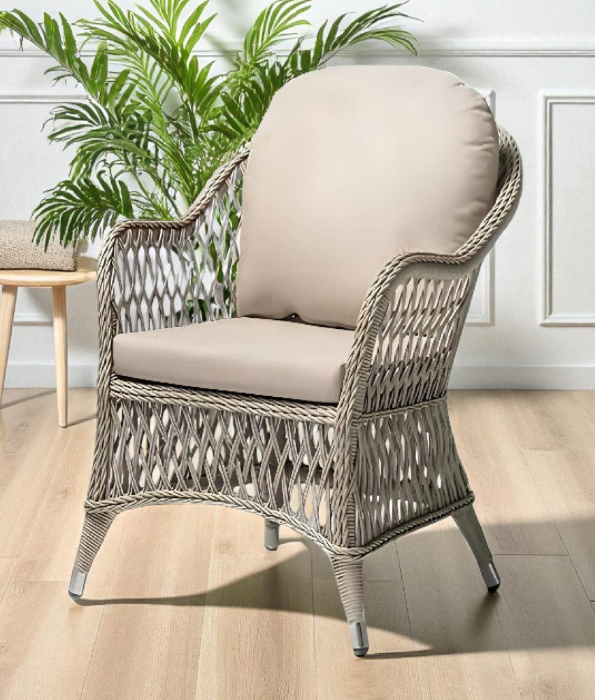 Xlmoebel Gartenstuhl Rattan-Sessel mit luxuriösem Polster und elegantem Design, Hergestellt in Europa