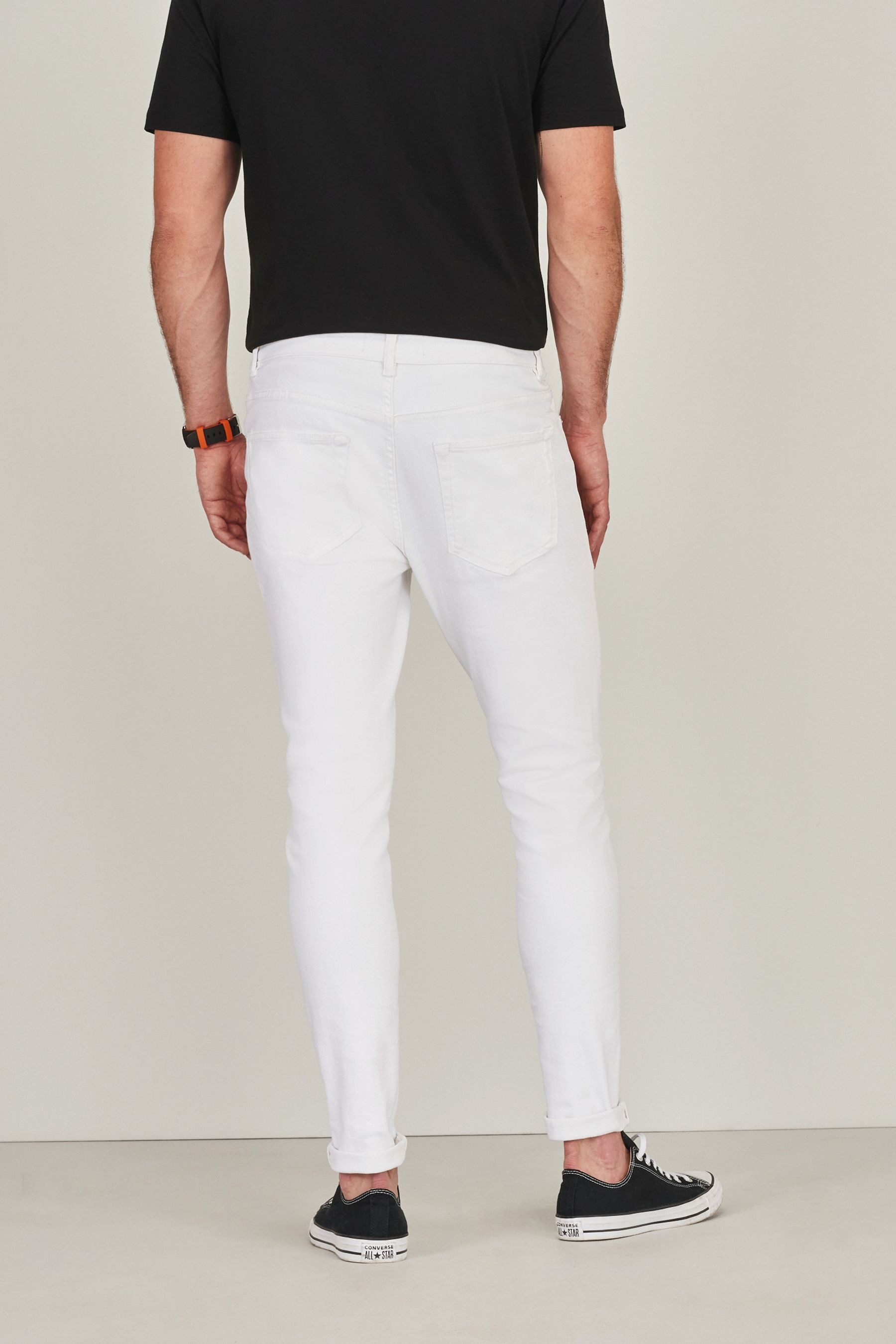 Next T-Shirt Essential Regular Fit Rundhals-T-Shirt (1-tlg)