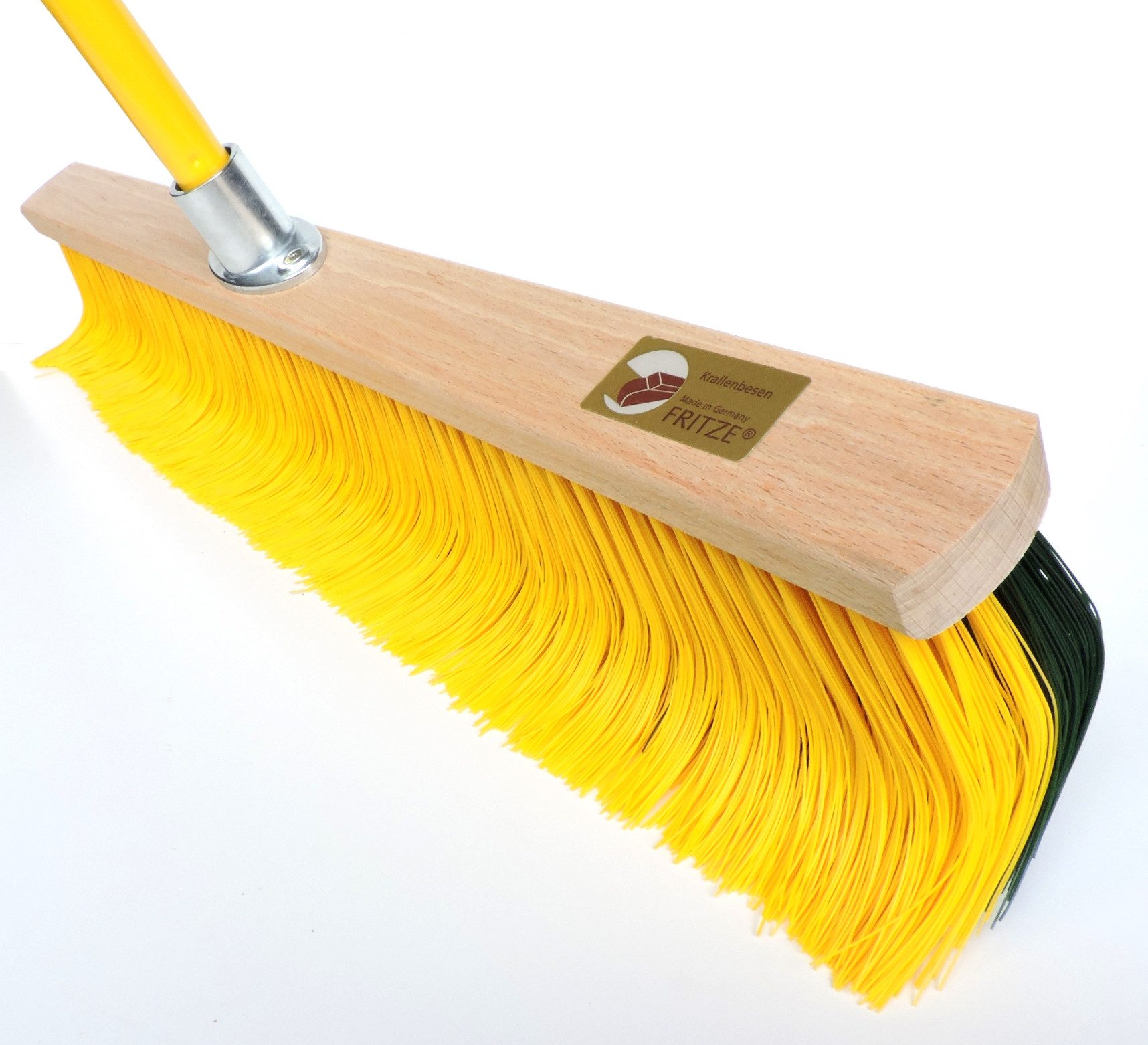 Fritze® Straßenbesen Krallenbesen XL Premium 65 cm (Besenholz natur), Alle Außenbereiche, Innovativer Kehrbesen, edles Design, höchste Effektivität
