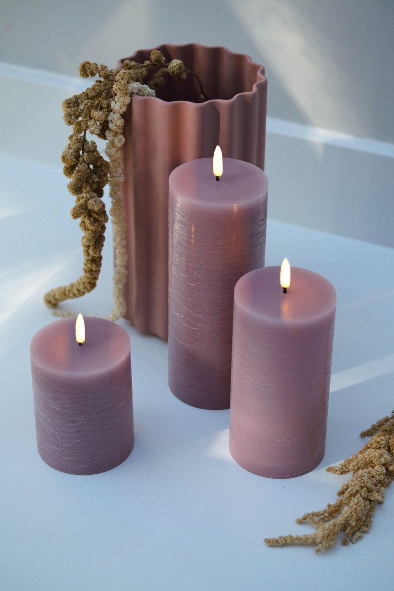 UYUNI Lighting LED-Kerze Pillar LED-Kerze Rustic light lavender 20,3cm