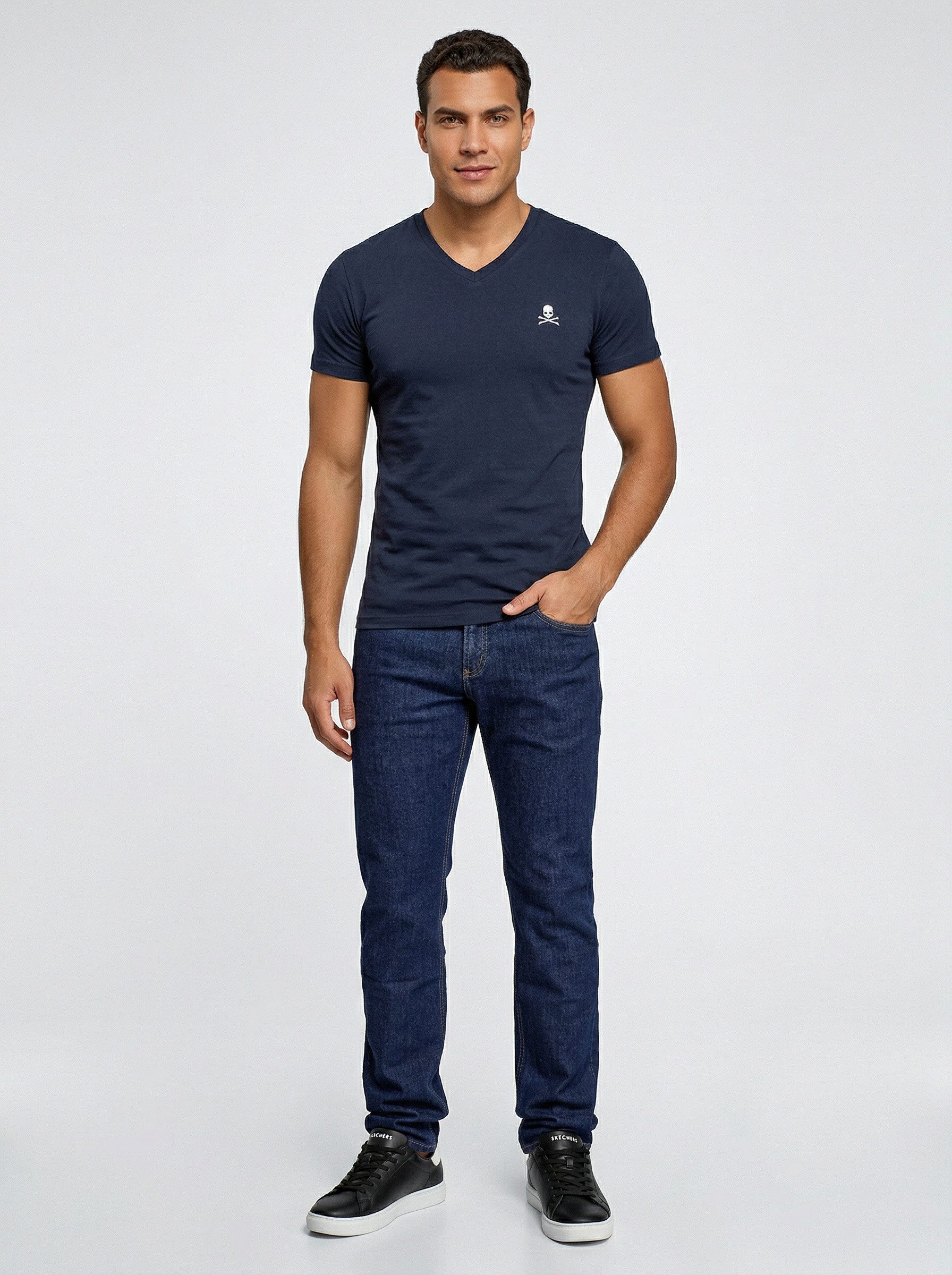 Zum Outfit 12