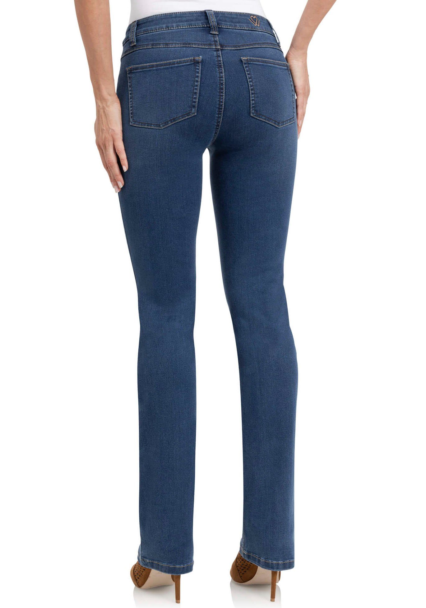 wonderjeans Bootcut-Jeans Figurbetonte Form mit leicht ausgestelltem Bein günstig online kaufen