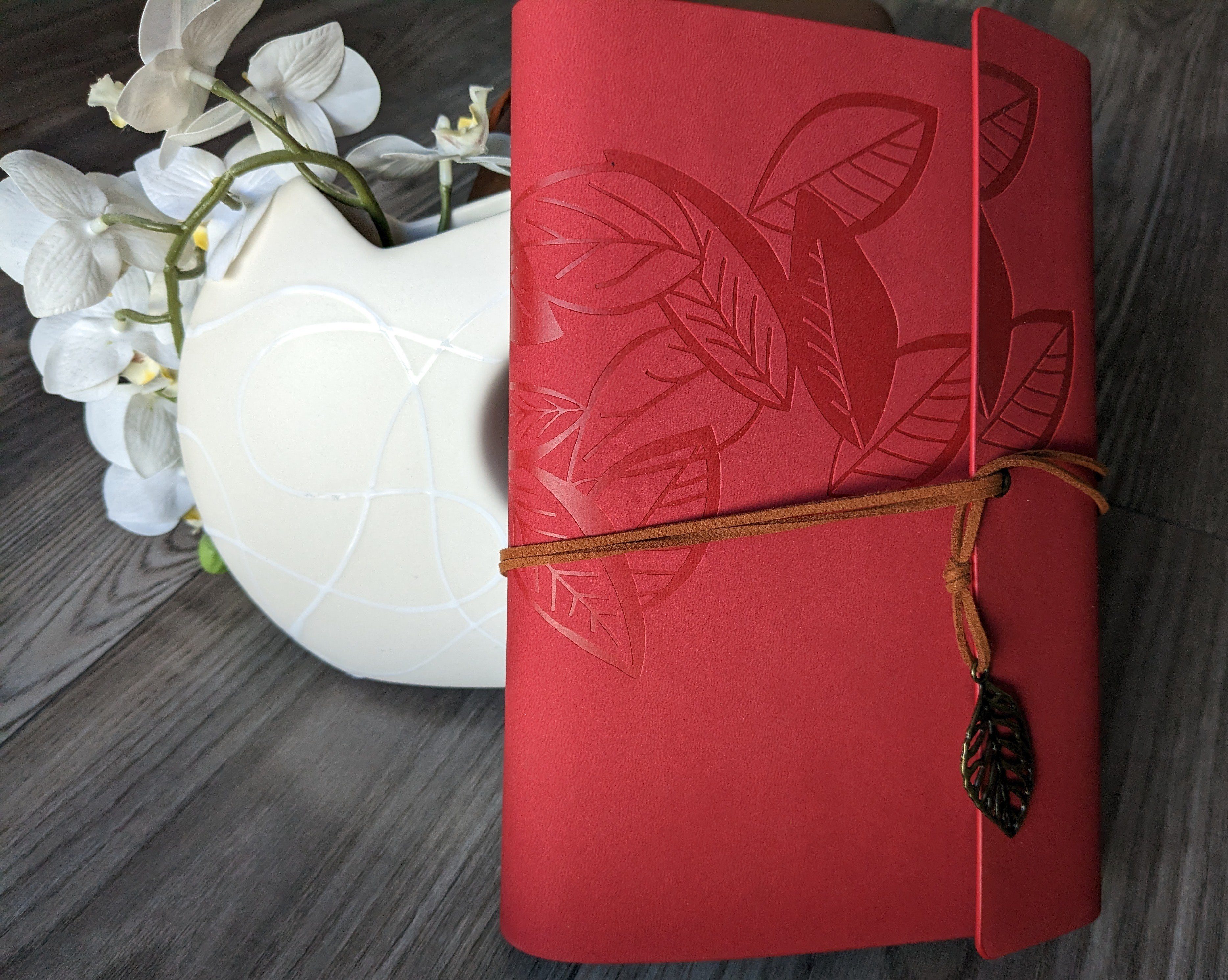 nachfüllbar 101DIYStudio Blättern Rot Notizbuch Stilvolles Emblem A5 mit Tagebuch Vintage