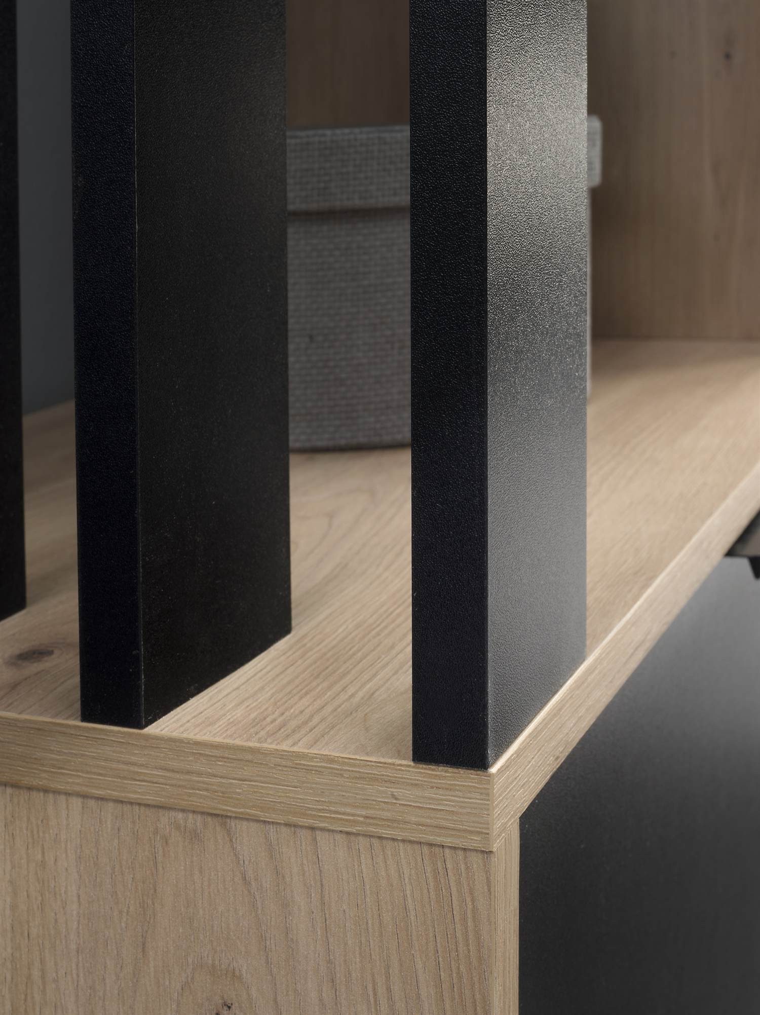 ALLHOUSE24 Garderoben-Set Garderobe mit Spiegel 100 cm Artisan Eiche schwarz dekorative Lamellen, 100 cm Breite