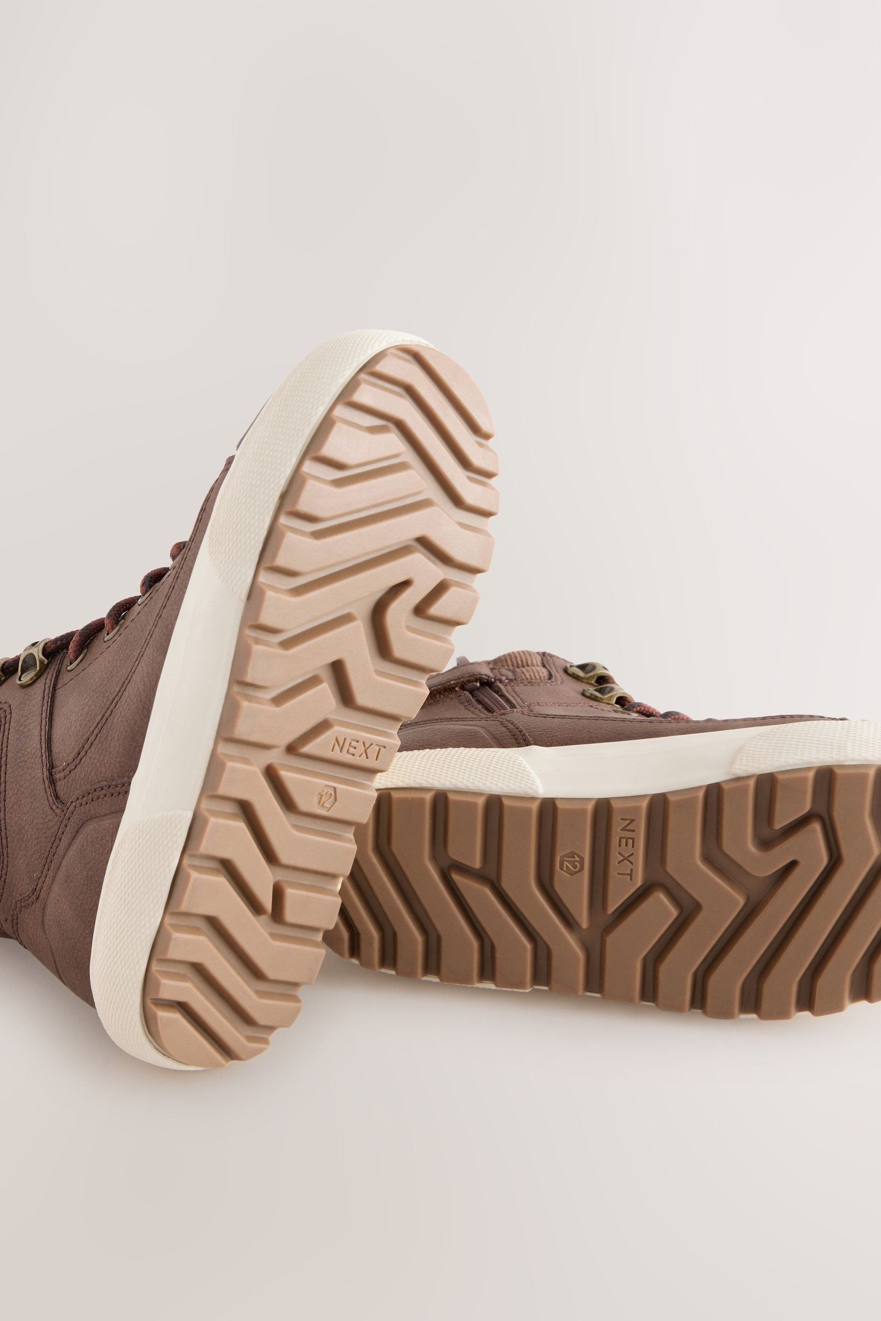 Next Warm gefütterte Hi-Top-Stiefel - weite Passform Stiefel (1-tlg)