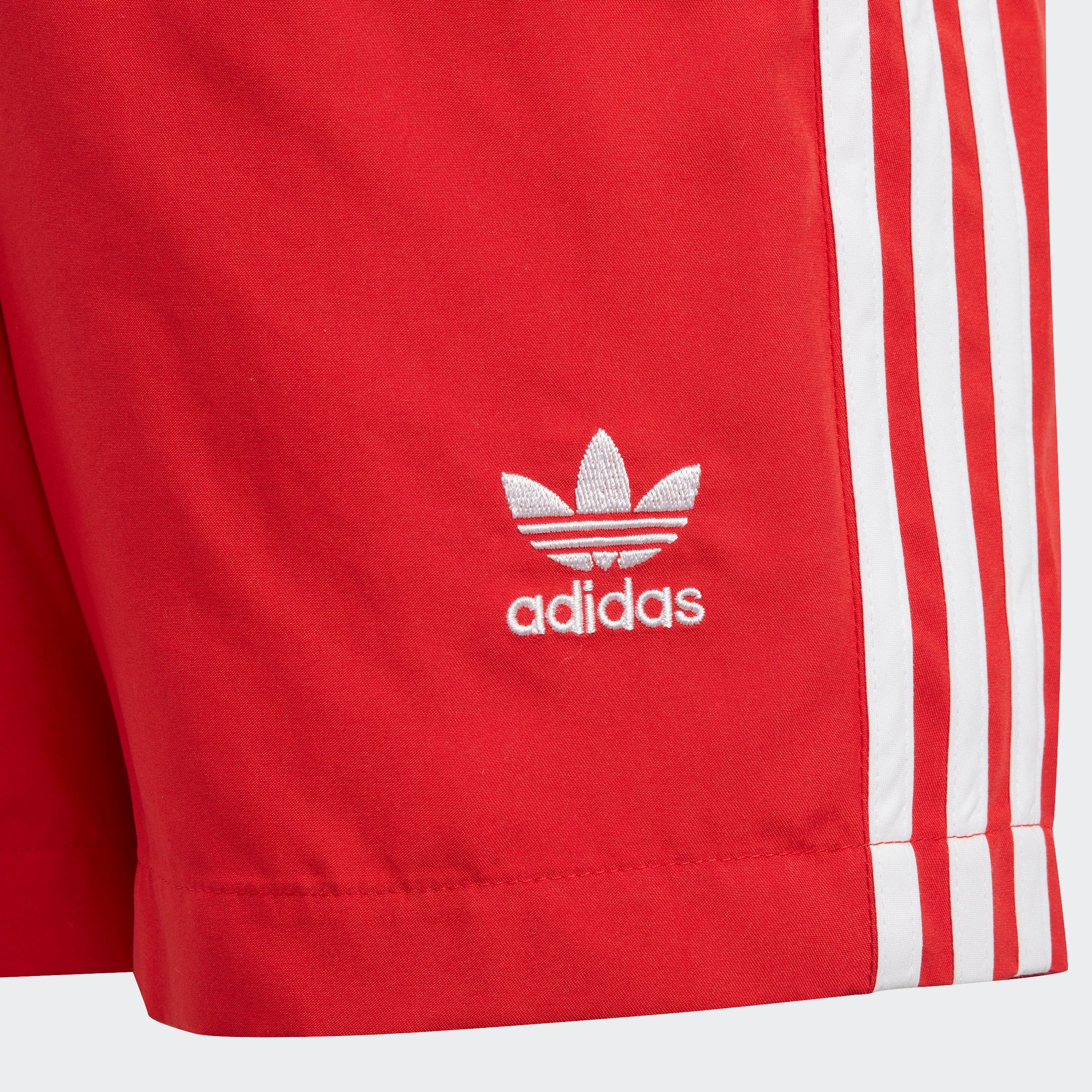 Badeshorts adidas ADICOLOR (1-St) Better Scarlet / ORIGINALS White Performance 3-STREIFEN