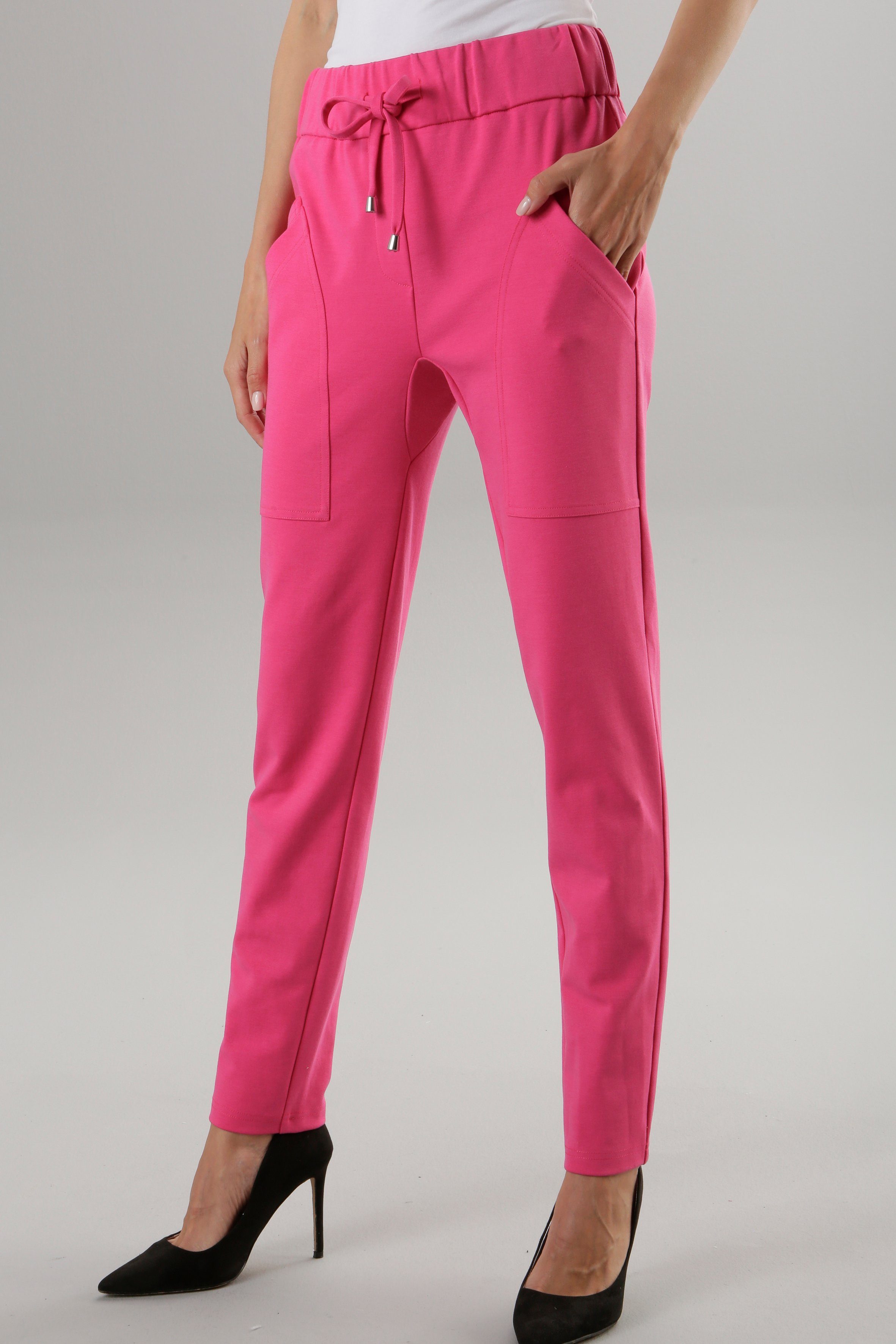 Aniston SELECTED Schlupfhose mit großen, aufgesetzten Taschen pink