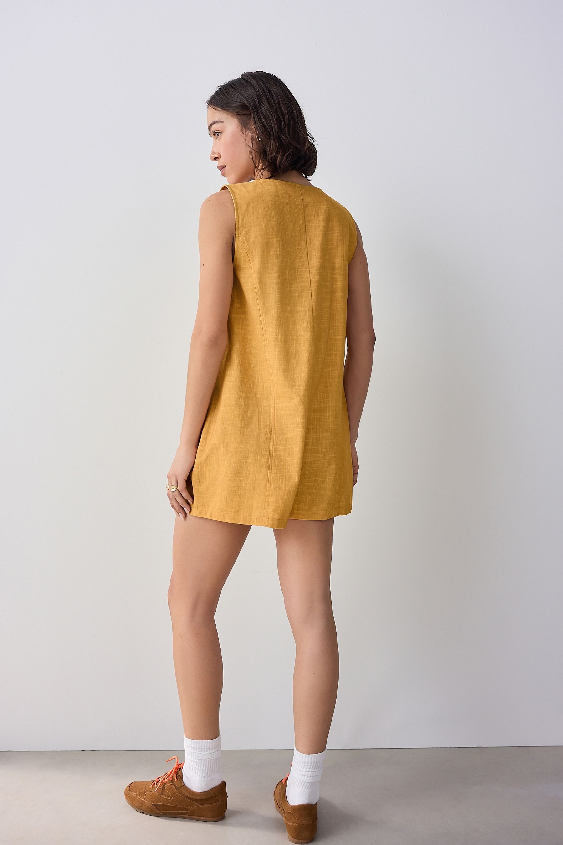 Next Playsuit Geknöpfter Playsuit mit V-Ausschnitt günstig online kaufen