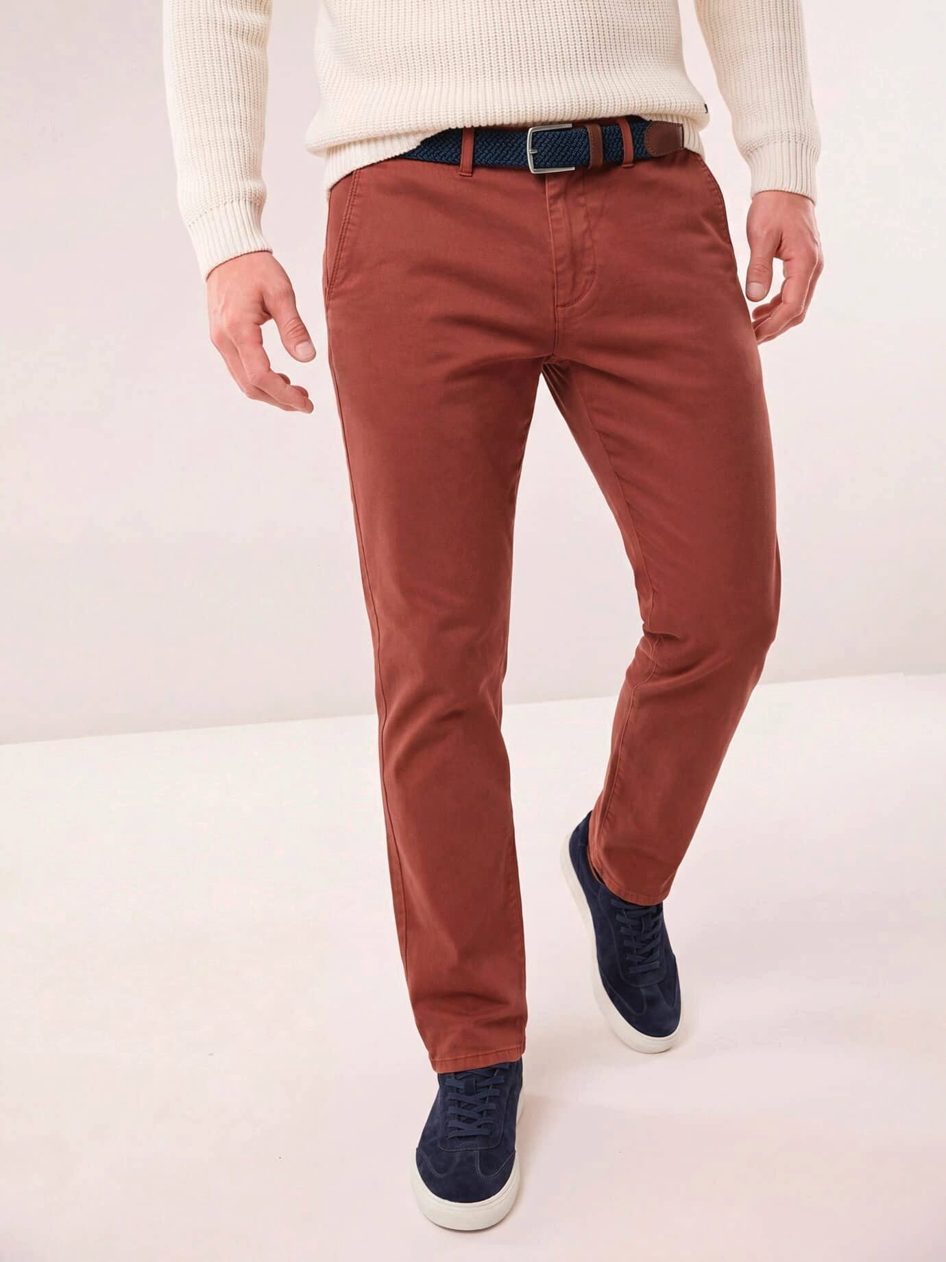 Walbusch Chinohose Herren Chino inklusive Gürtel Regular fit Flex-Bund (ca. 3 cm dehnbar). Gürtelschlaufen. 2 Schubtaschen