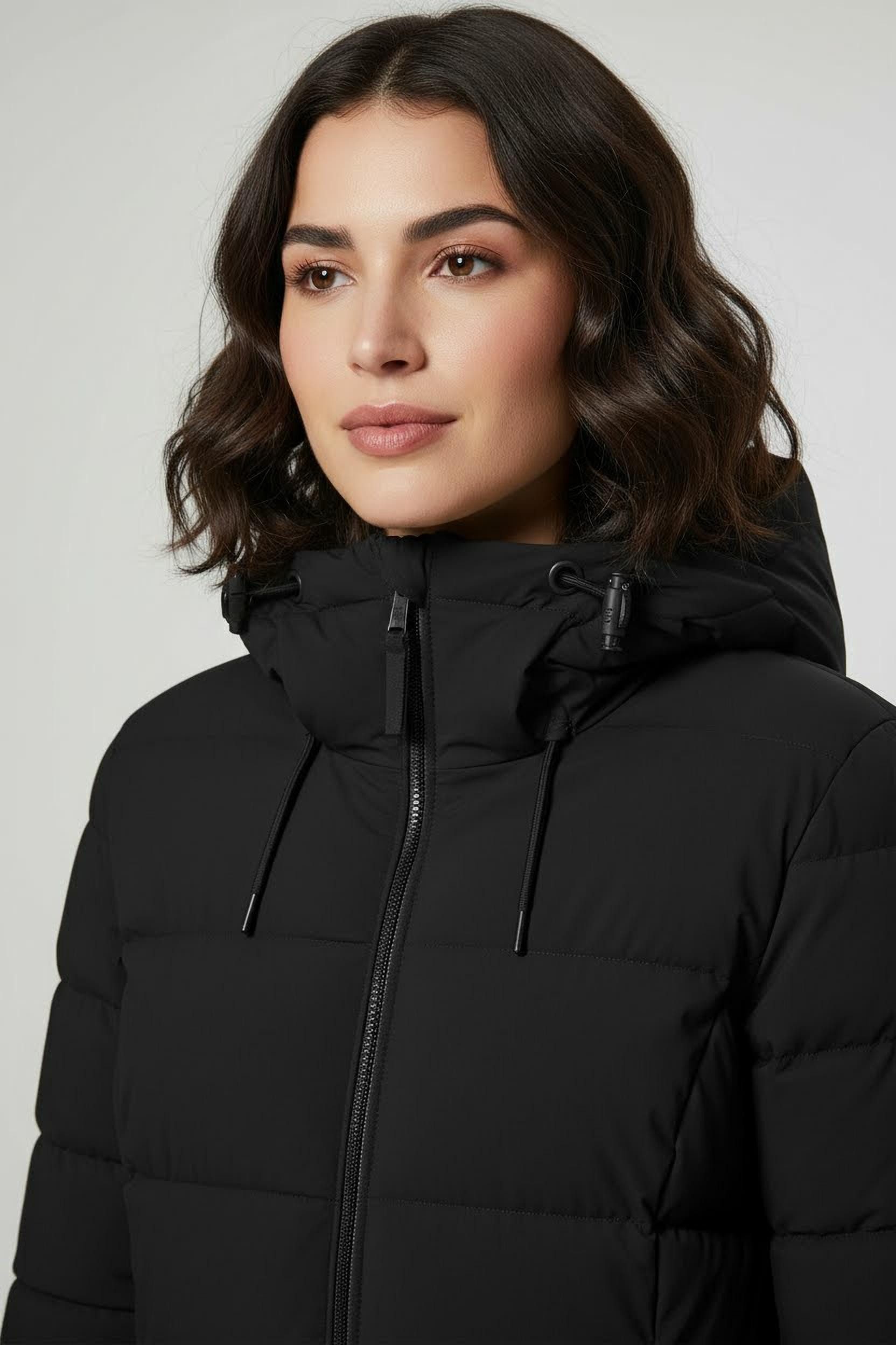 Killtec Wintermantel KOW 56 WMN QLTD CT sportlicher Stil, mit weicher Fütterung, mit regulierbarer Kapuze