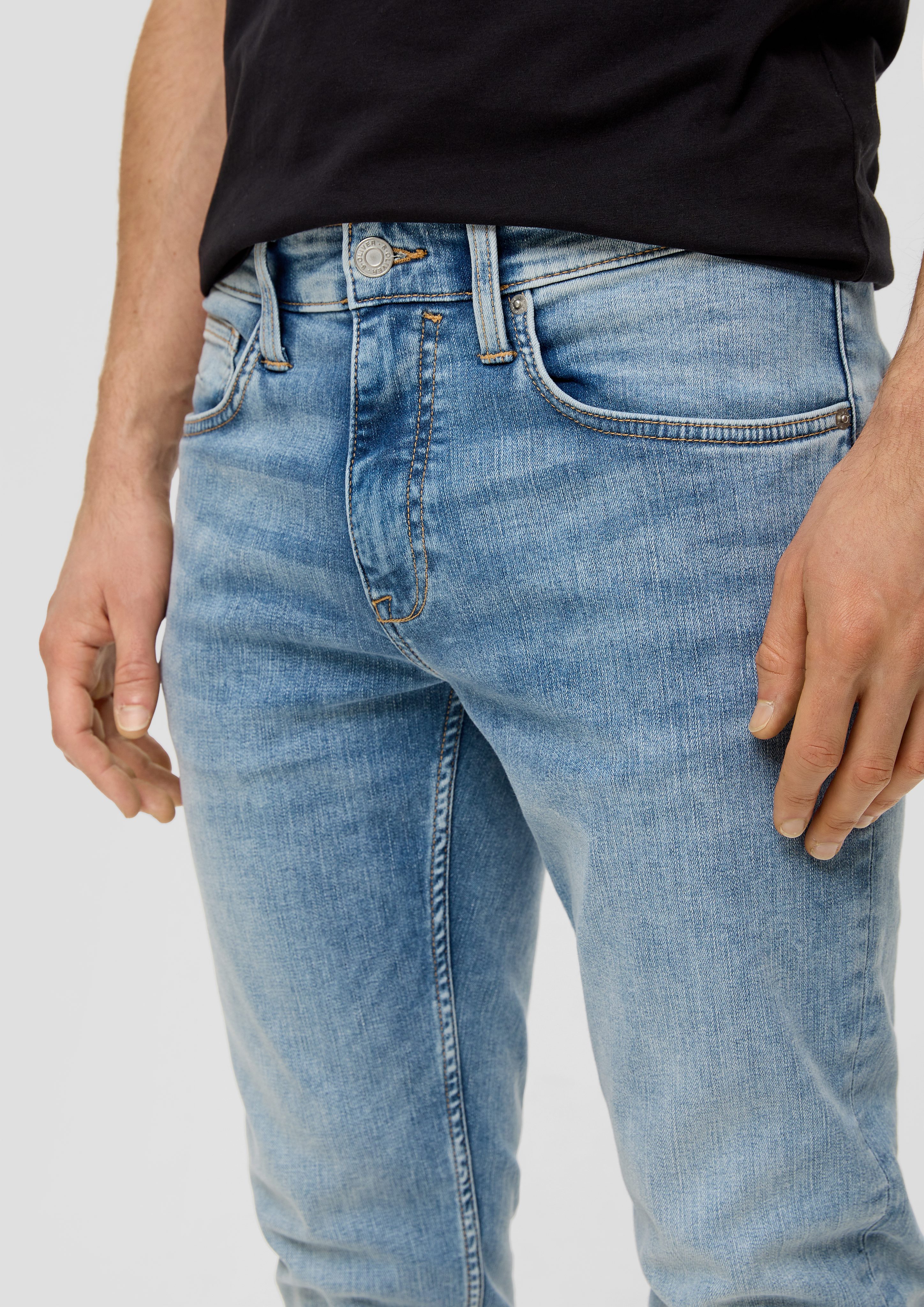 s.Oliver Stoffhose Jeans / / Rise Fit Slim Leg Slim / Mid