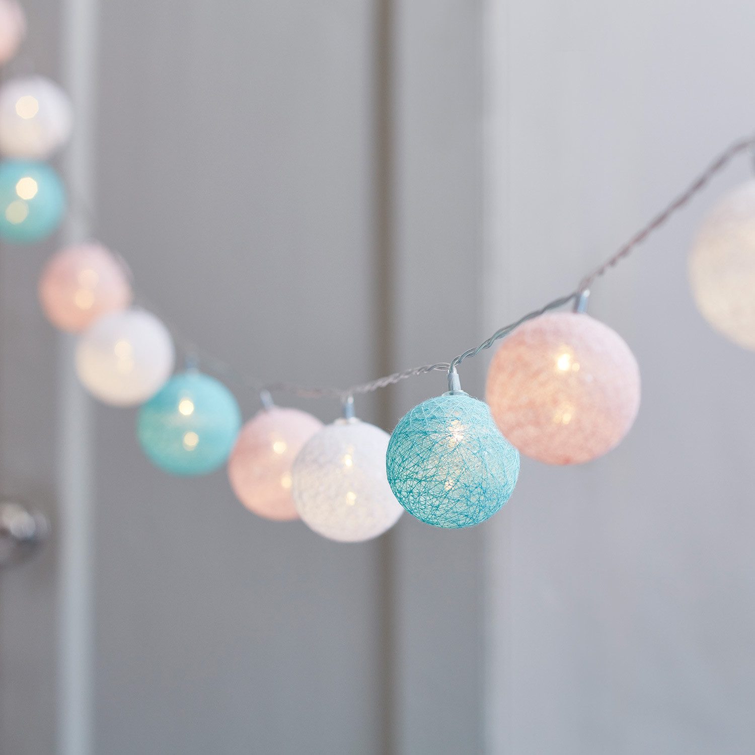 Lights4fun LED-Lichterkette 20er LED Cotton Ball Lichterkette Batterie pastell