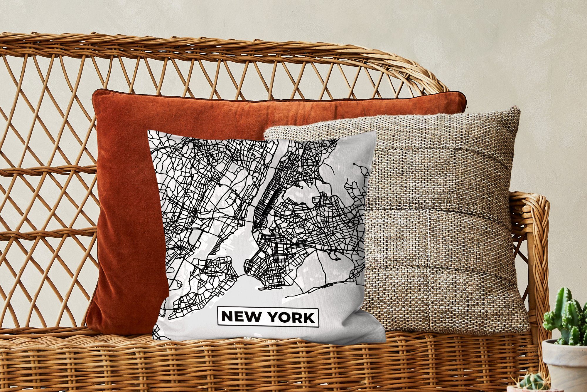mit von Schwarz Stadtplan New Dekokissen York MuchoWow - Karte Füllung Schlafzimmer, Wohzimmer, für - Zierkissen Weiß, Sofakissen Deko, und