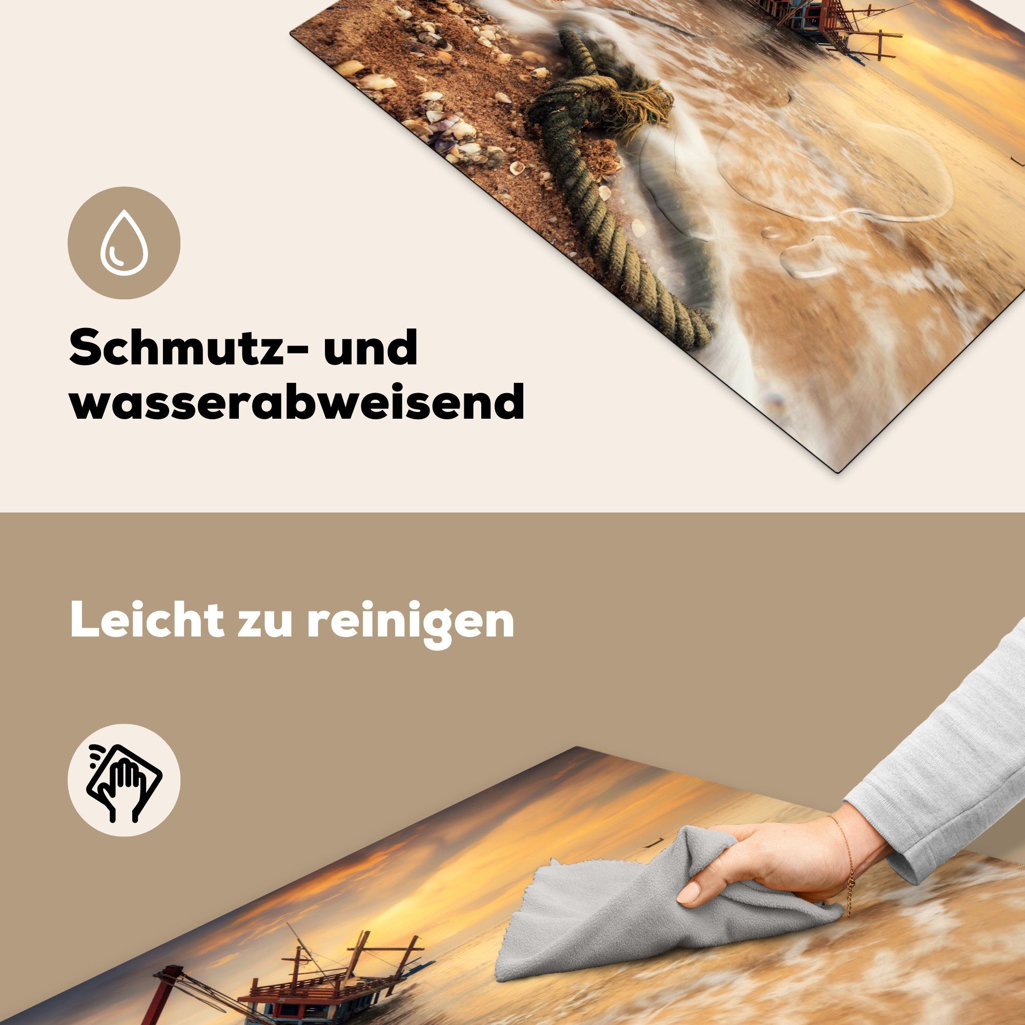 MuchoWow Herdblende-/Abdeckplatte Schiffswrack Schutz küche, Ceranfeldabdeckung Induktionskochfeld orangefarbenem liegt die für Meer im seitlich cm, mit (1 Vinyl, 81x52 tlg), Himmel