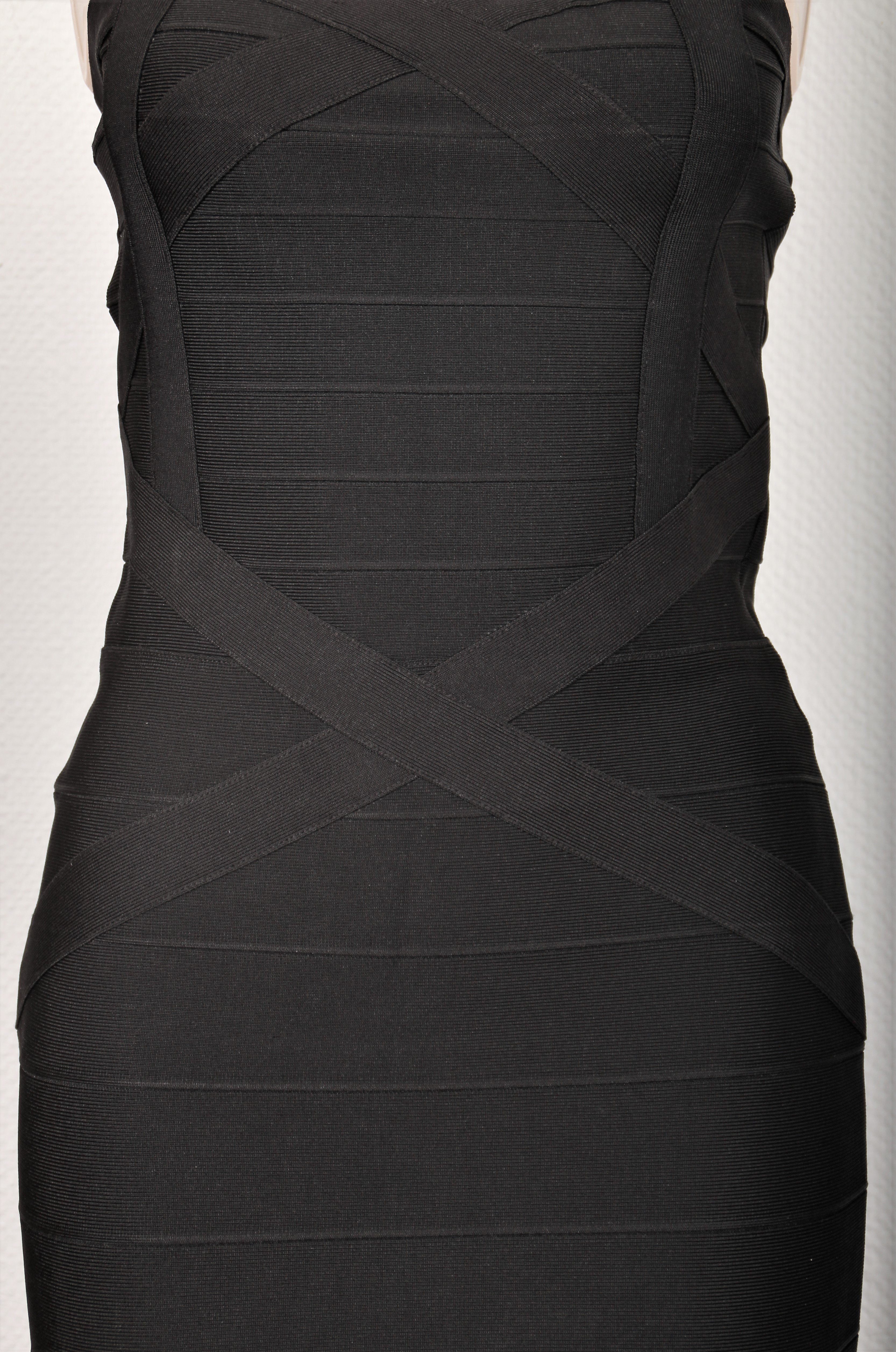 Minikleid Kleid 34 nur Kleines Schwarzes Kleines hautenges /36 Schwarzes Be Größe Noble