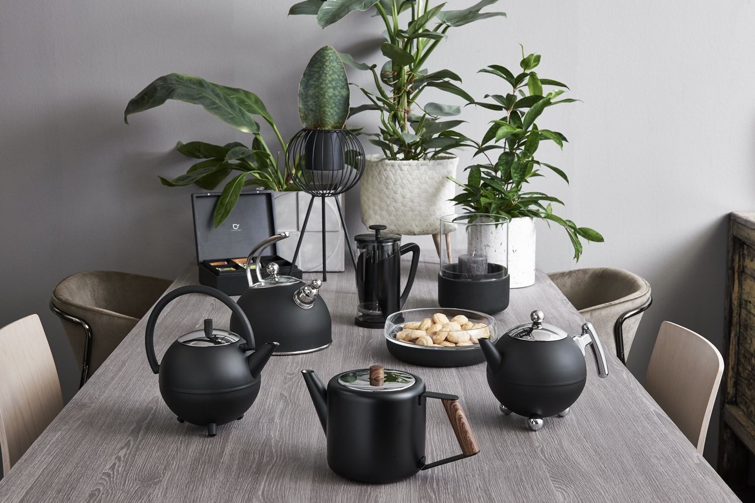 Bredemeijer Kanne Bredemeijer Teekanne Duet® Bella Ronde 1,2 L schwarz matt, Beschläge, 1200 l, (Packung)