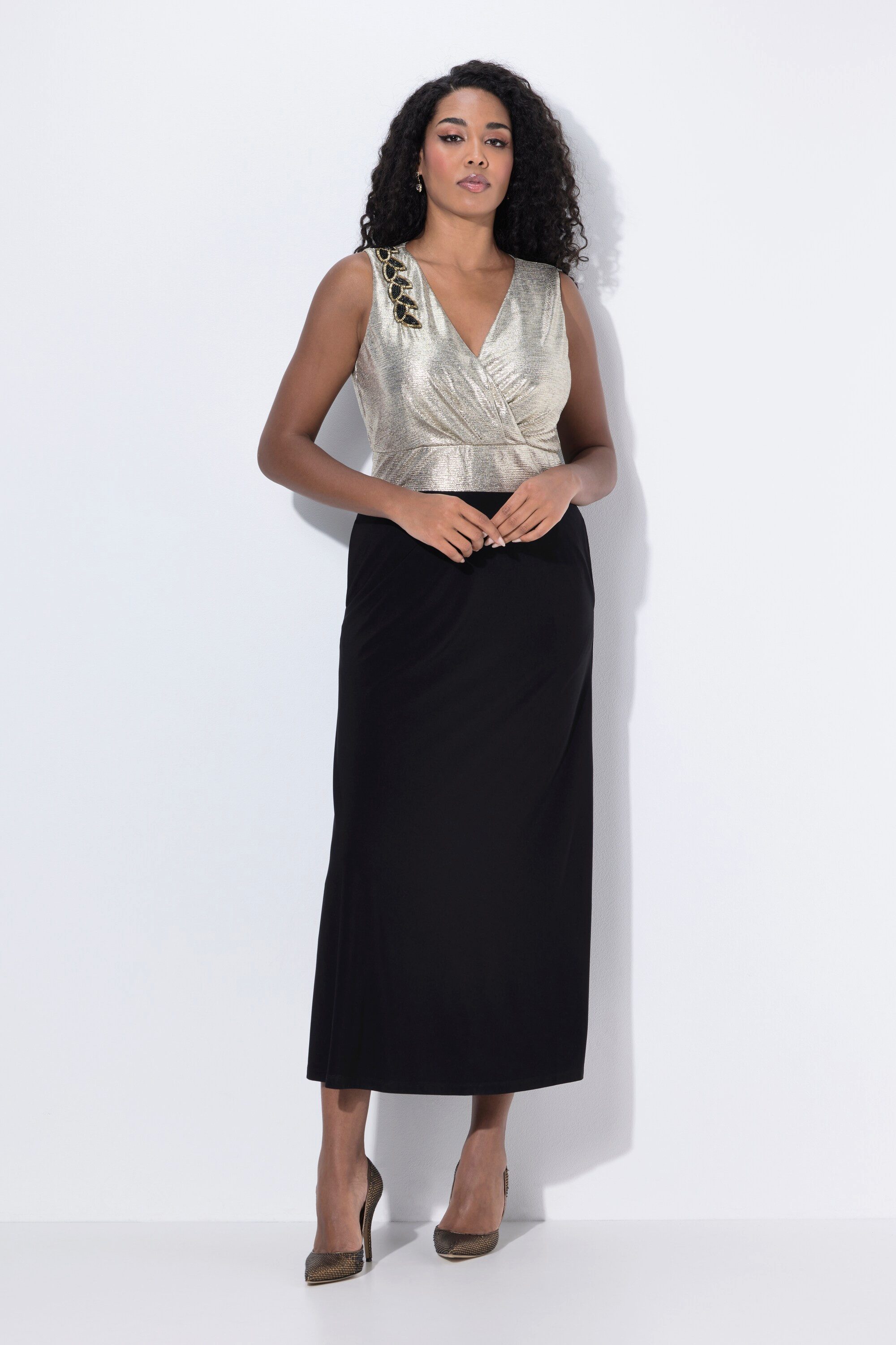 Ulla Popken Cocktailkleid Maxikleid Glitter Stickerei V-Ausschnitt ärmellos günstig online kaufen