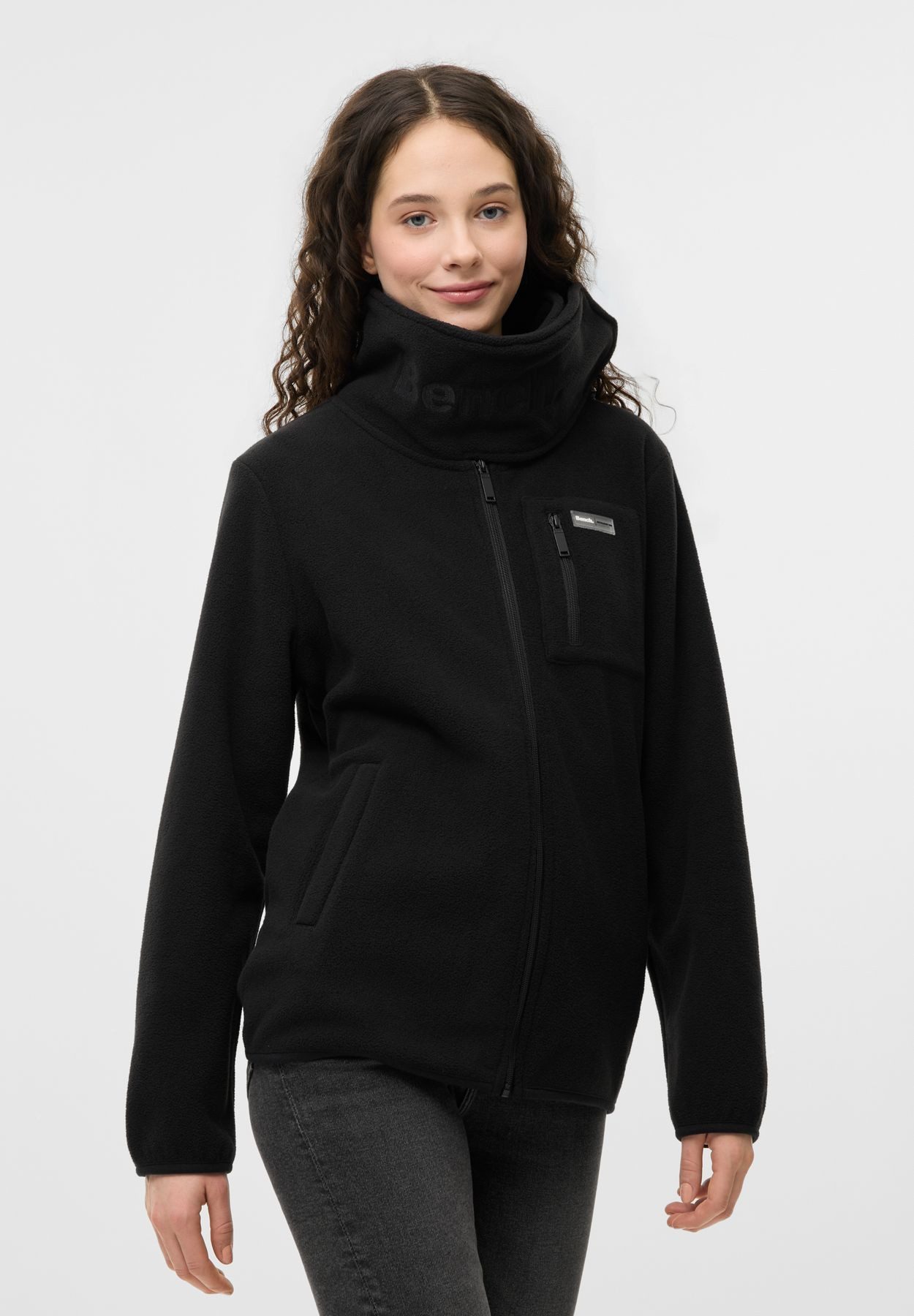 Bench. Fleecejacke JAKI
