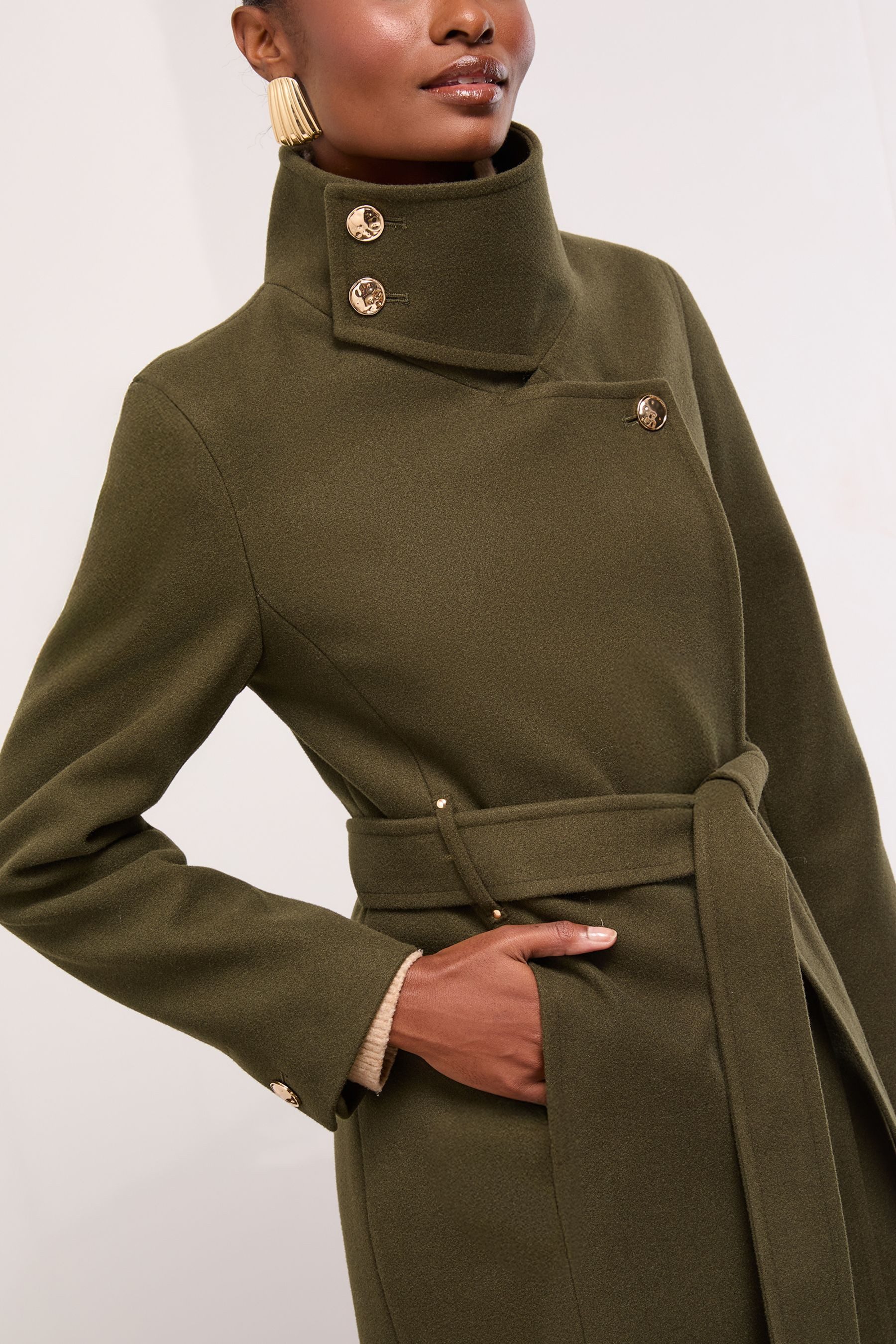 LIPSY Wintermantel Lipsy Mantel mit Trichterkragen, Regular (1-tlg)