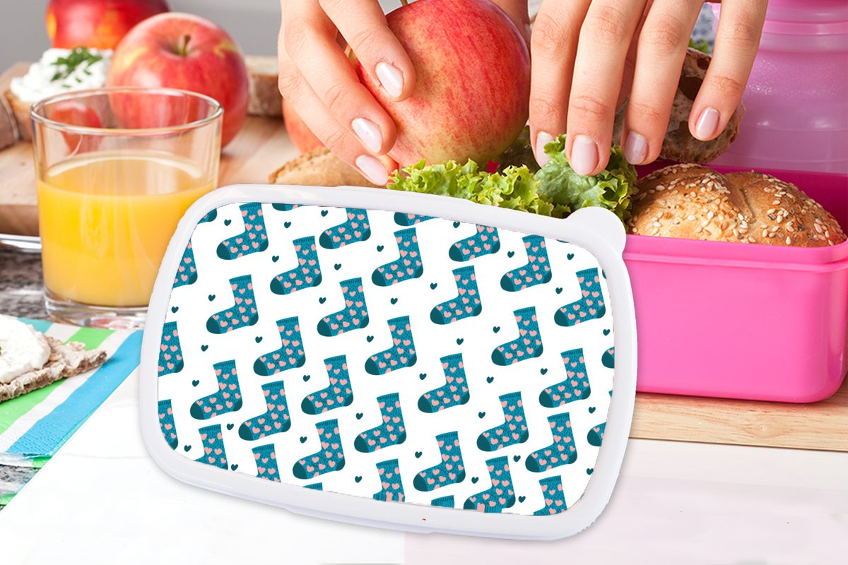 Schnittmuster Brotbox MuchoWow Brotdose - Socken Lunchbox Erwachsene, für Kunststoff rosa - Herzen, Kunststoff, Snackbox, (2-tlg), Kinder, Mädchen,
