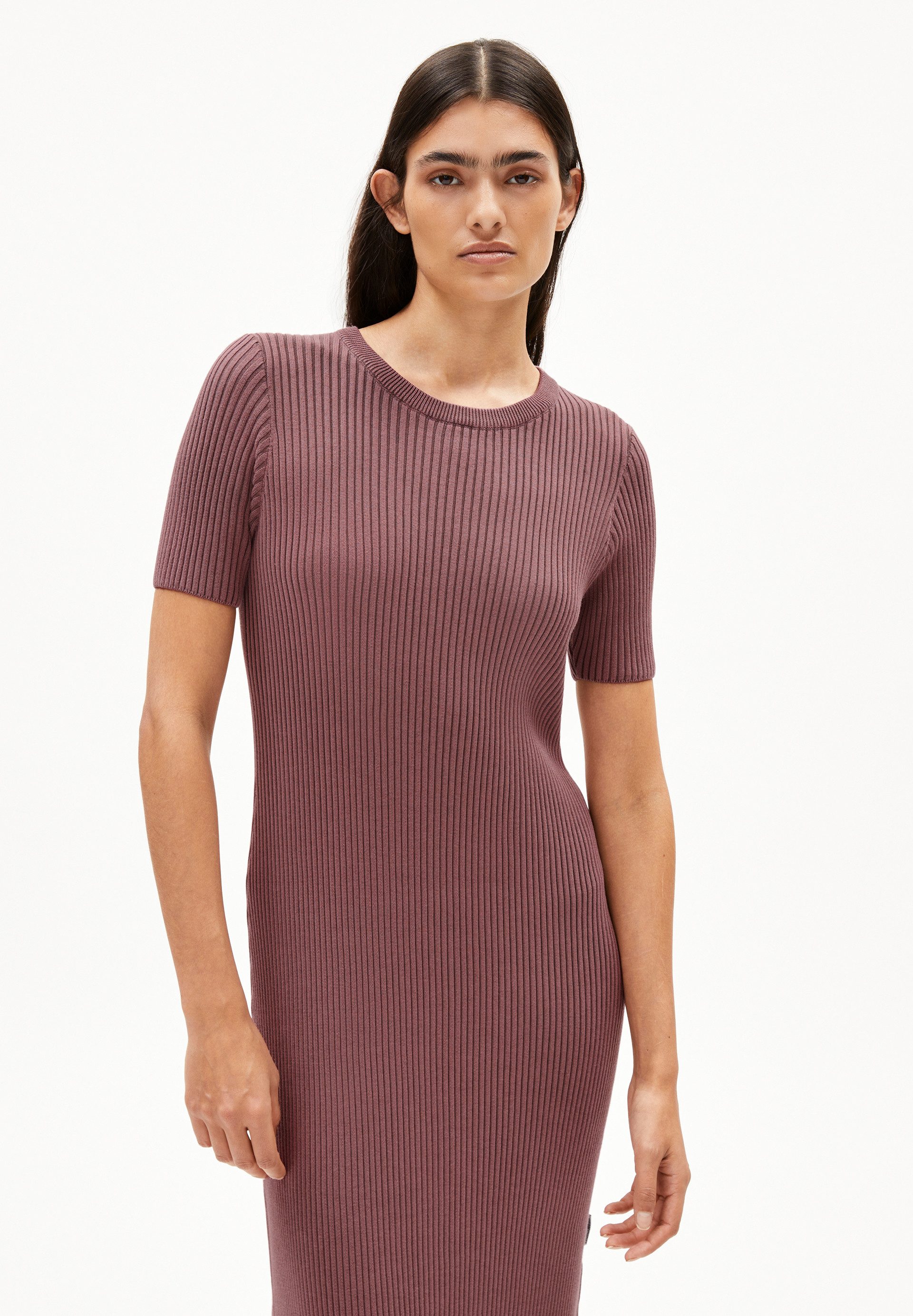 Strickkleid ELAINAAS GMT DYE Strickkleid aus Bio-Baumwolle