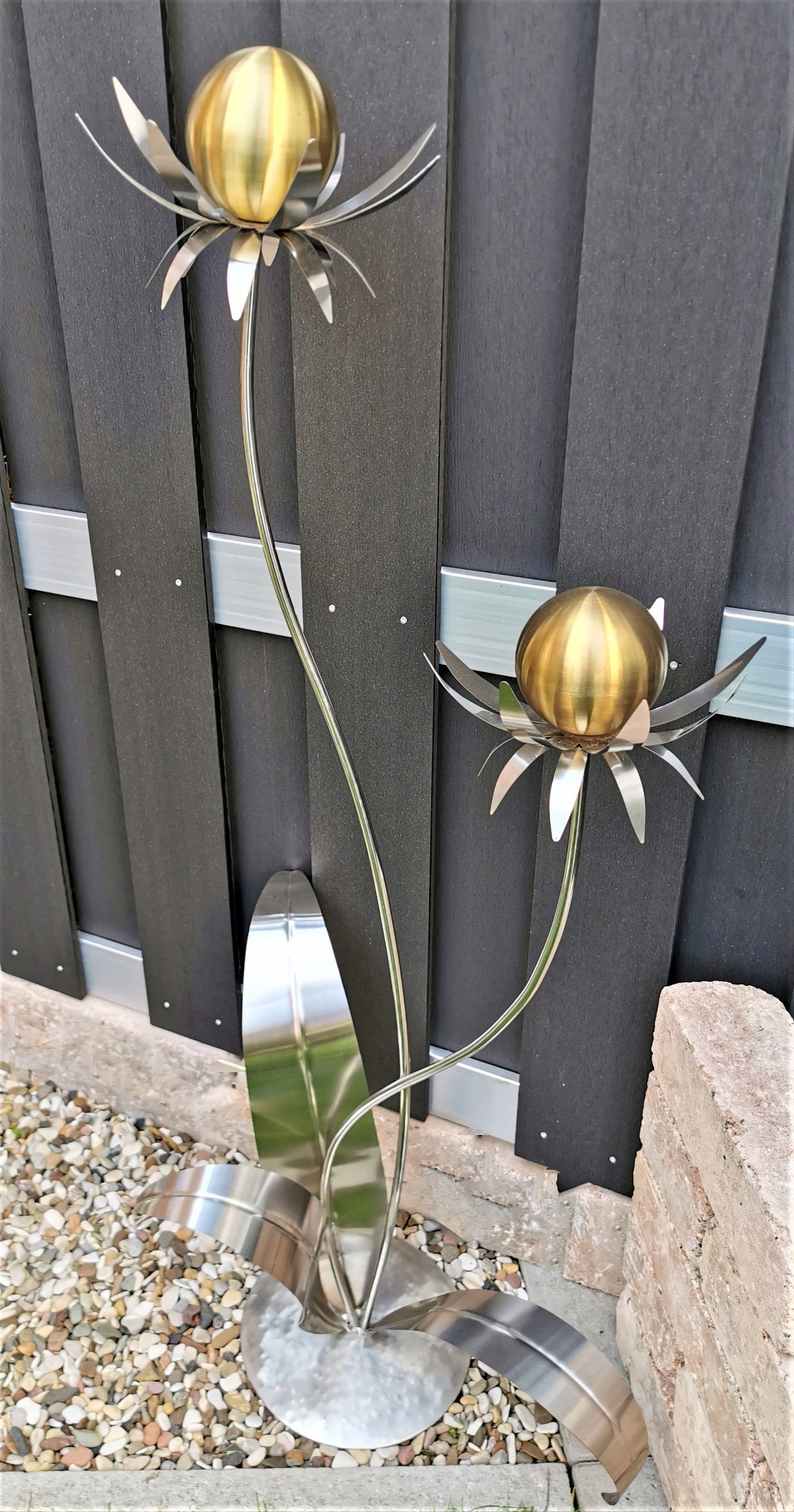 Jürgen Bocker Garten-Ambiente Gartenstecker Skulptur Blume Milano Edelstahl 120 cm Kugel Edelstahl gold matt gebürstet Standfuß Garten