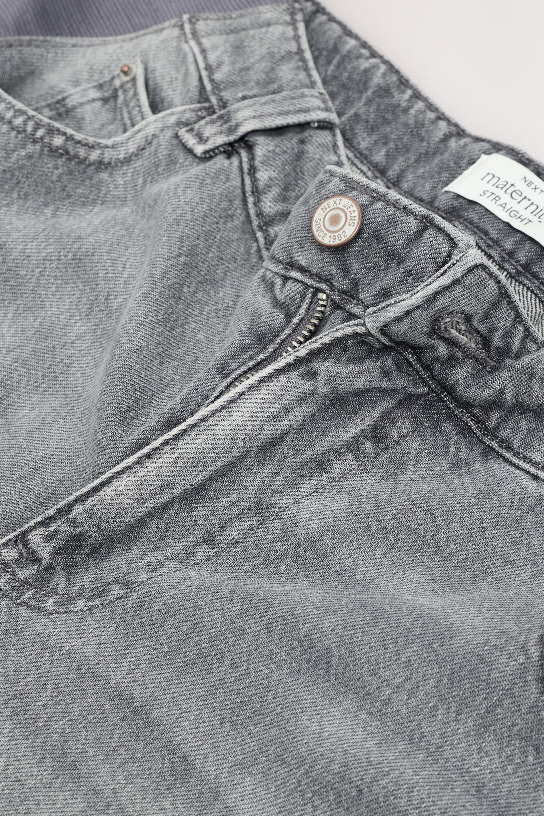 Next Umstandsjeans 90er-Jeans mit geradem Bein, Umstandsmode (1-tlg) – Bild 4 von 5