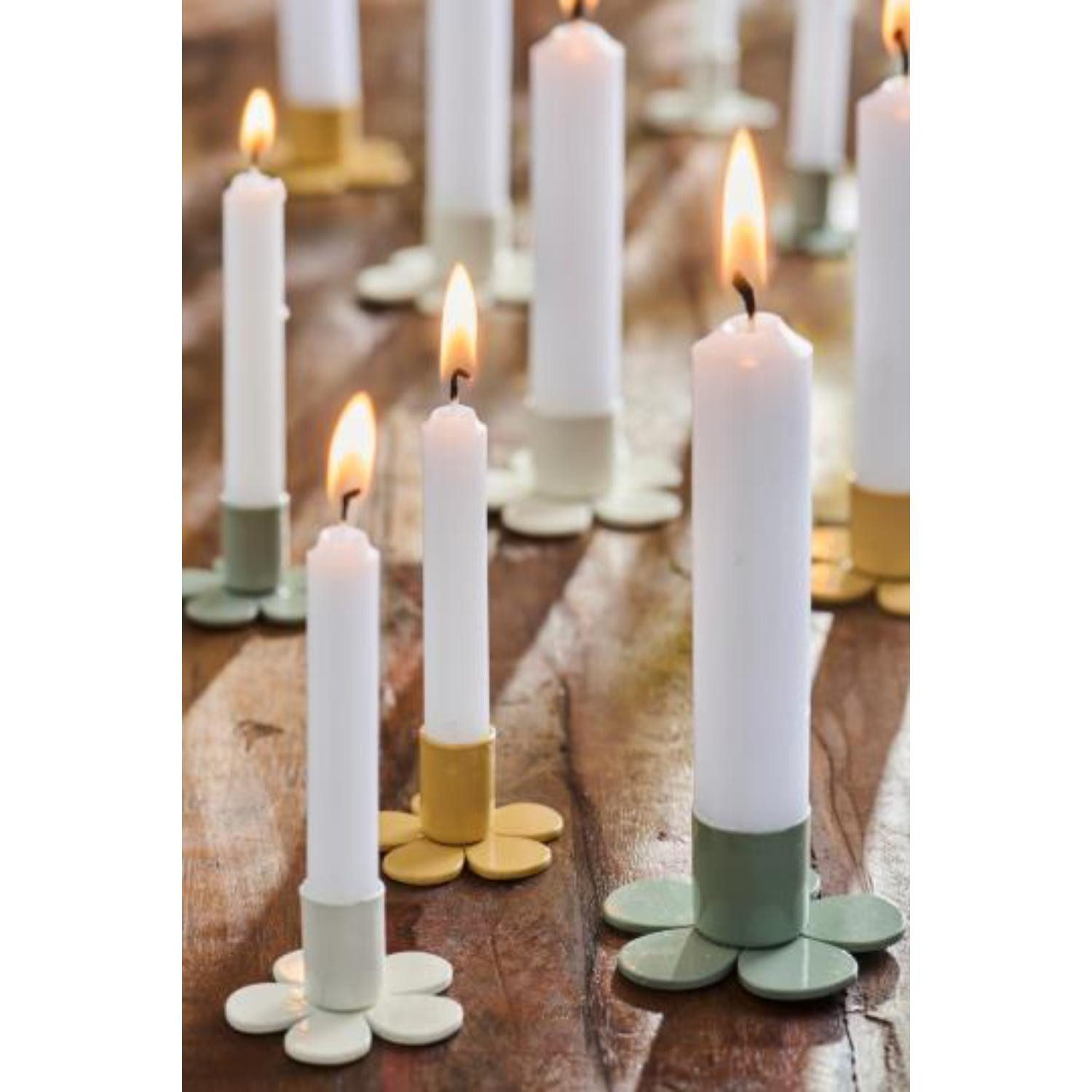 Ib Laursen Kerzenhalter Ib Laursen Kerzenhalter Blume Butter Cream (4,5x2,5cm)