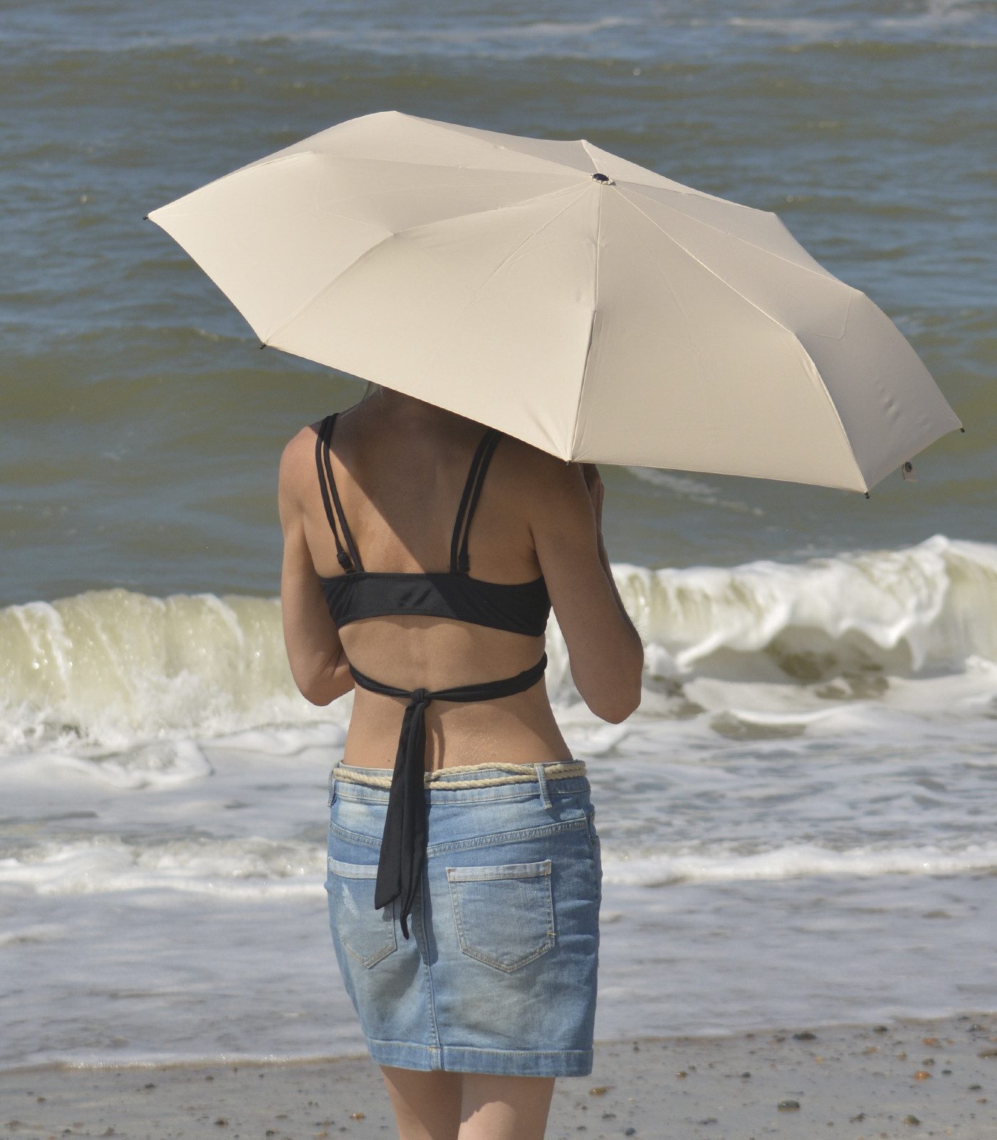iX-brella Taschenregenschirm Sonnen-Regenschirm mit UPF 50+, UV-Hitze-Schutz, mit Umhängetasche, mit Handöffner, innen schwarz