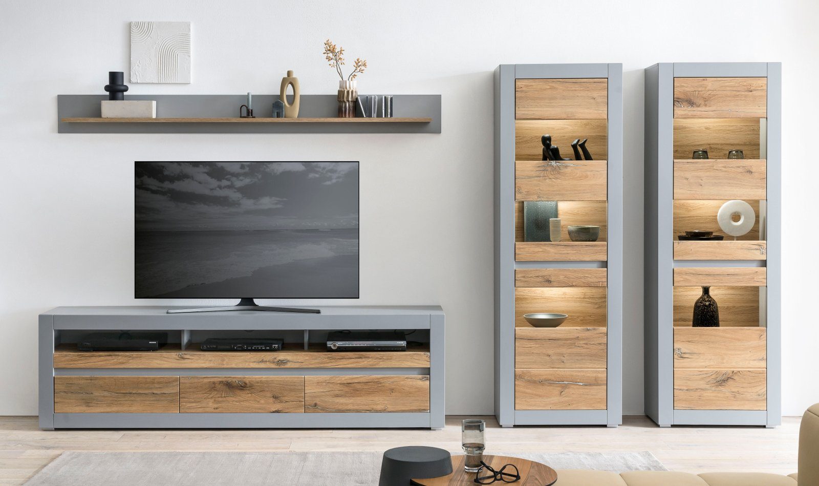 Furn.Design Wohnwand Tamaris, (Set 4-teilig, Soft-Close grau TV Lowboard 217 Türen großes Auszüge und mit matt cm, Eiche), und