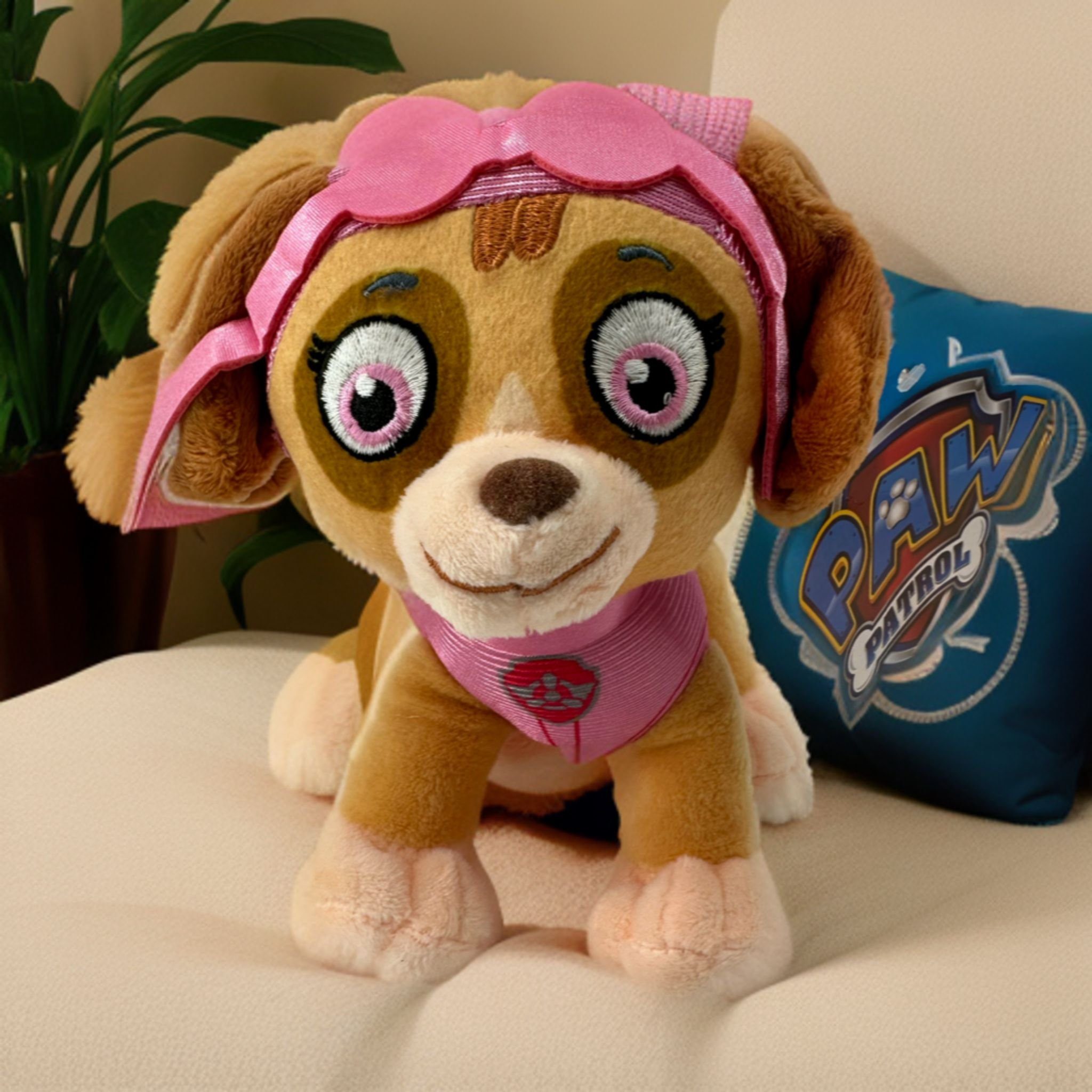 Nickelodeon Kuscheltier Plüsch Paw Patrol Kuscheltier Paw Patrol Plüschtier 35 cm Skye rosa (1-St), Super weicher Plüsch Stofftier Kuscheltier für Kinder zum spielen