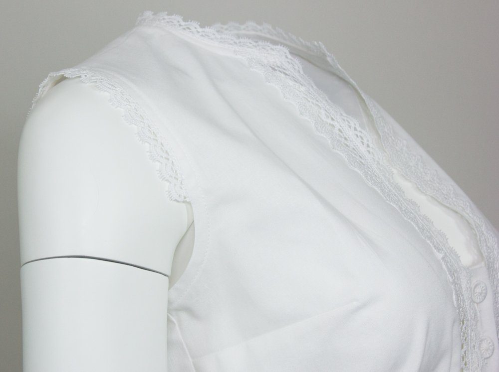 Pierre Marcel Die Bluse Dirndlbluse Pierre Marcel Ärmellose Dirndlbluse Nerina mit Spi