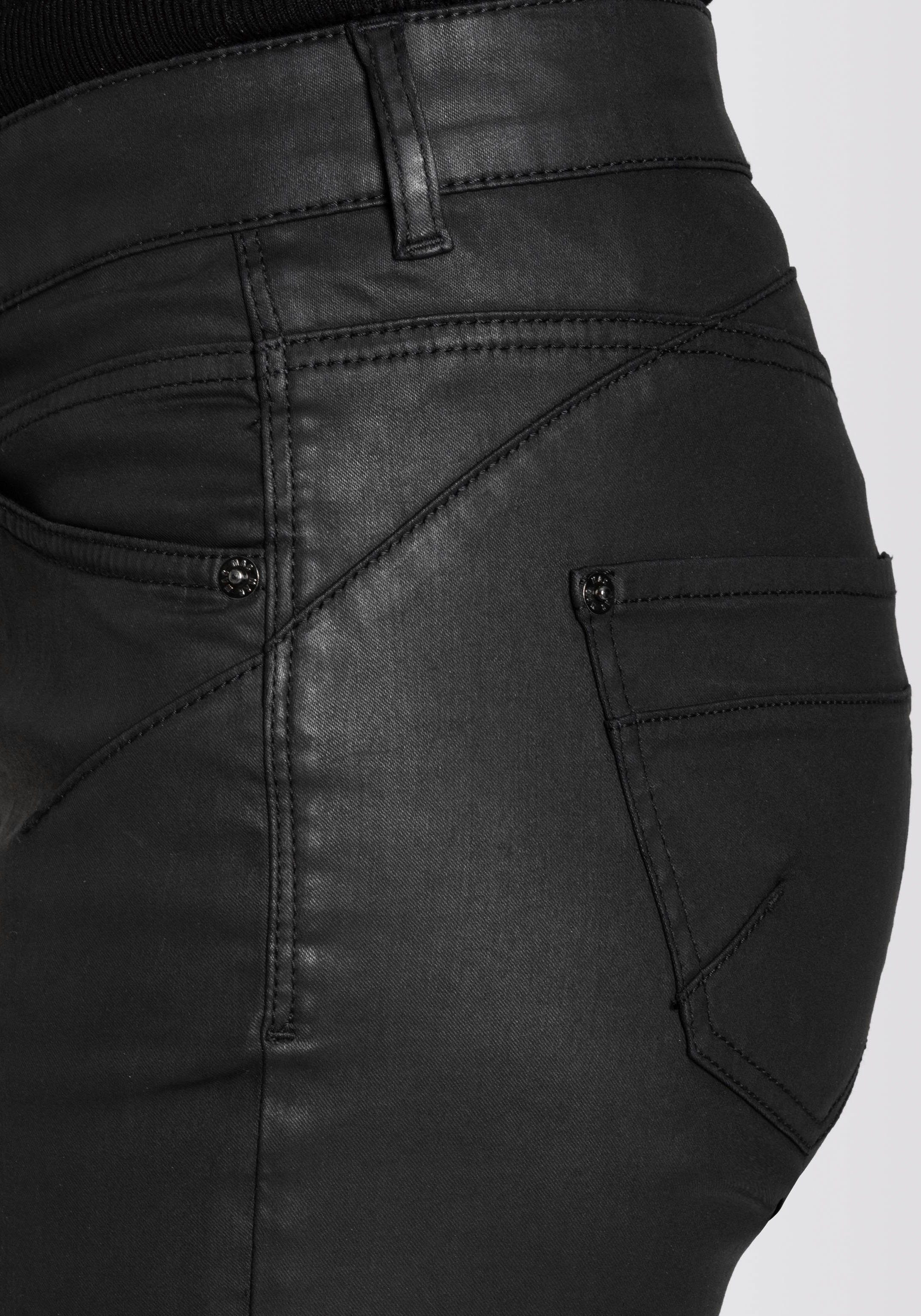 Reißverschluss-Detail Bein am Röhrenhose RICH mit SLIM coating chic black MAC