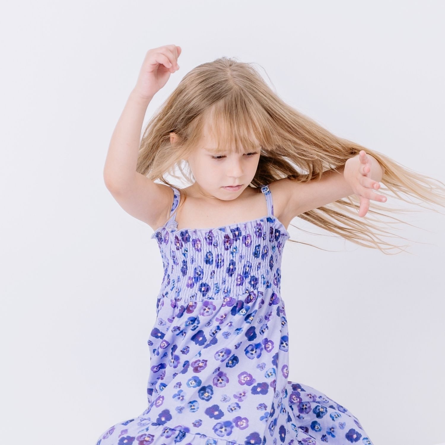 Walkiddy Sommerkleid Walkiddy Veilchen Kinder Bio Baumwolle GOTS Lila - Bio Baumwolle,GOTS, Kinderbekleidung,nachhaltige Klamotten,Shorts