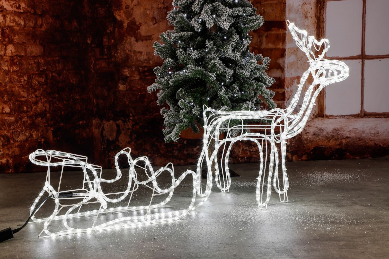 Gravidus LED-Dekofigur XXL Rentier mit Schlitten, beleuchtet, 432 LEDs