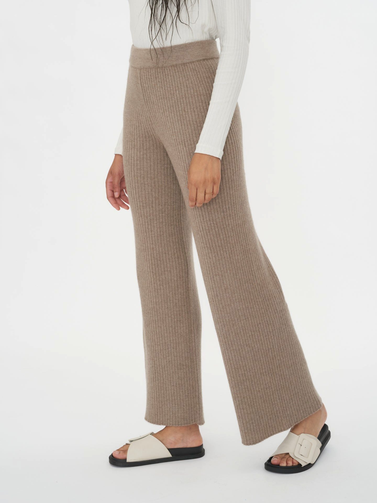 GOBI Cashmere Strickhose Naturfarbe Lässige Kaschmirhose
