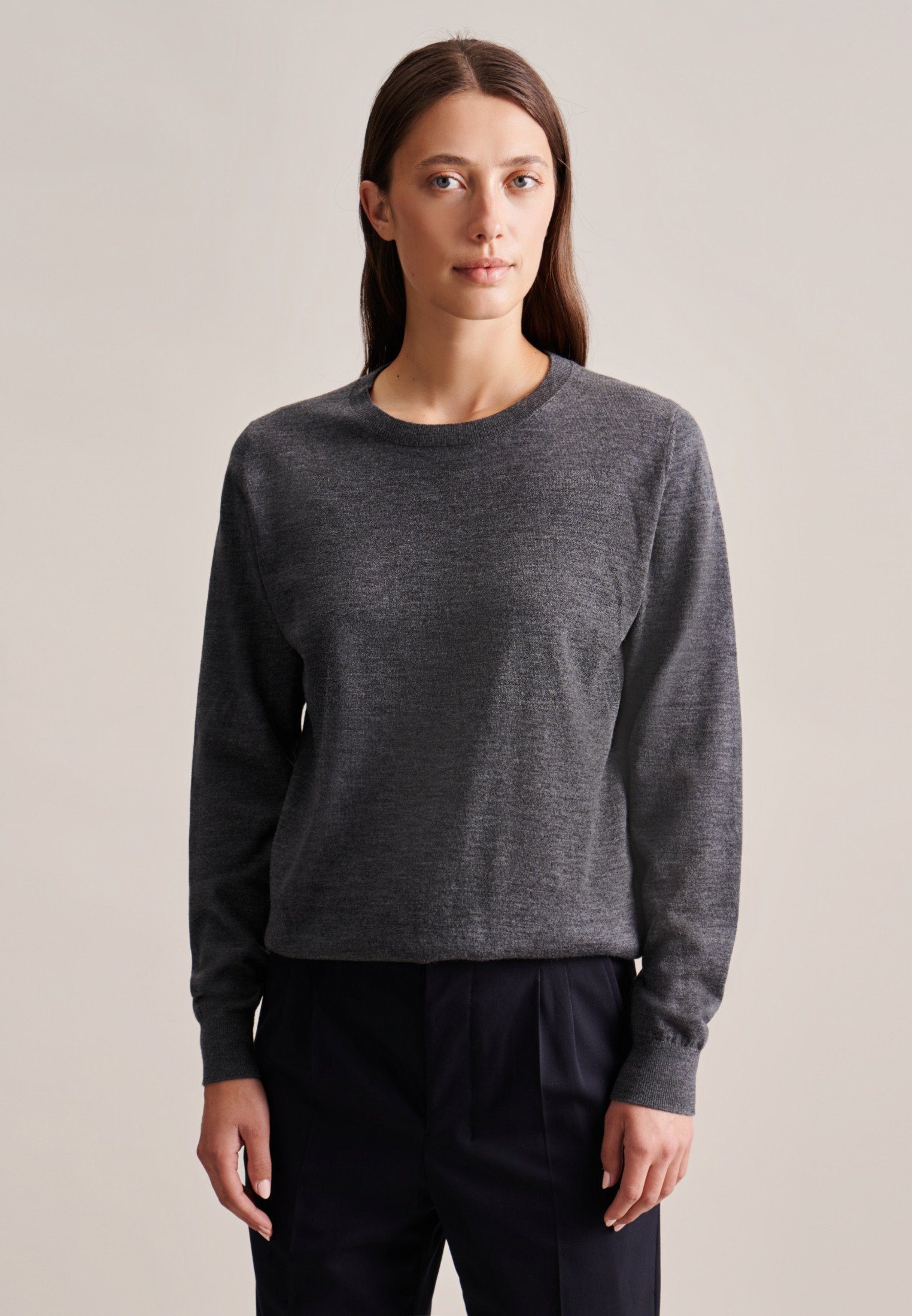 Strickpullover Schwarze Rose