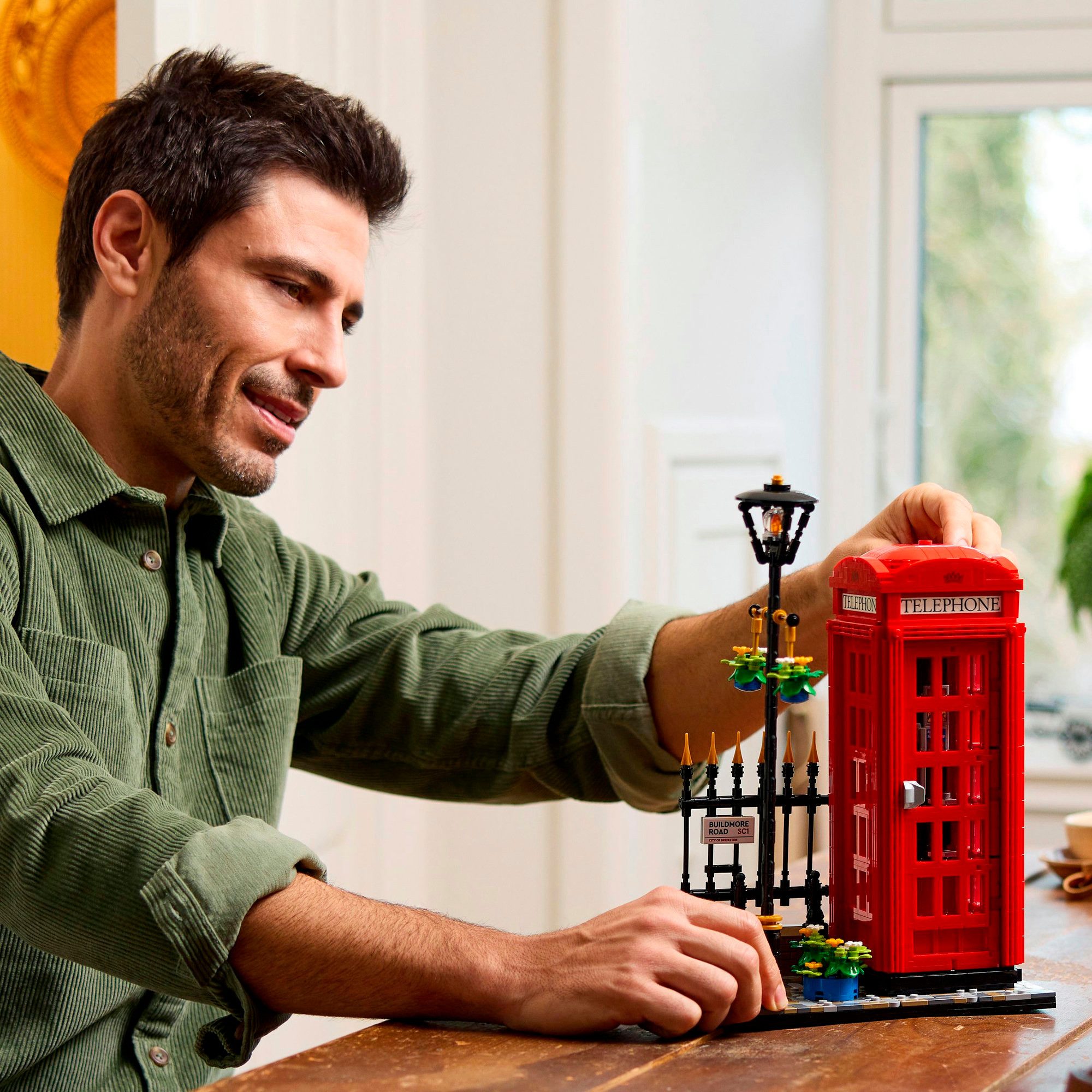 LEGO® LEGO Ideas Rote Londoner Telefonzelle, Spielbausteine günstig online kaufen
