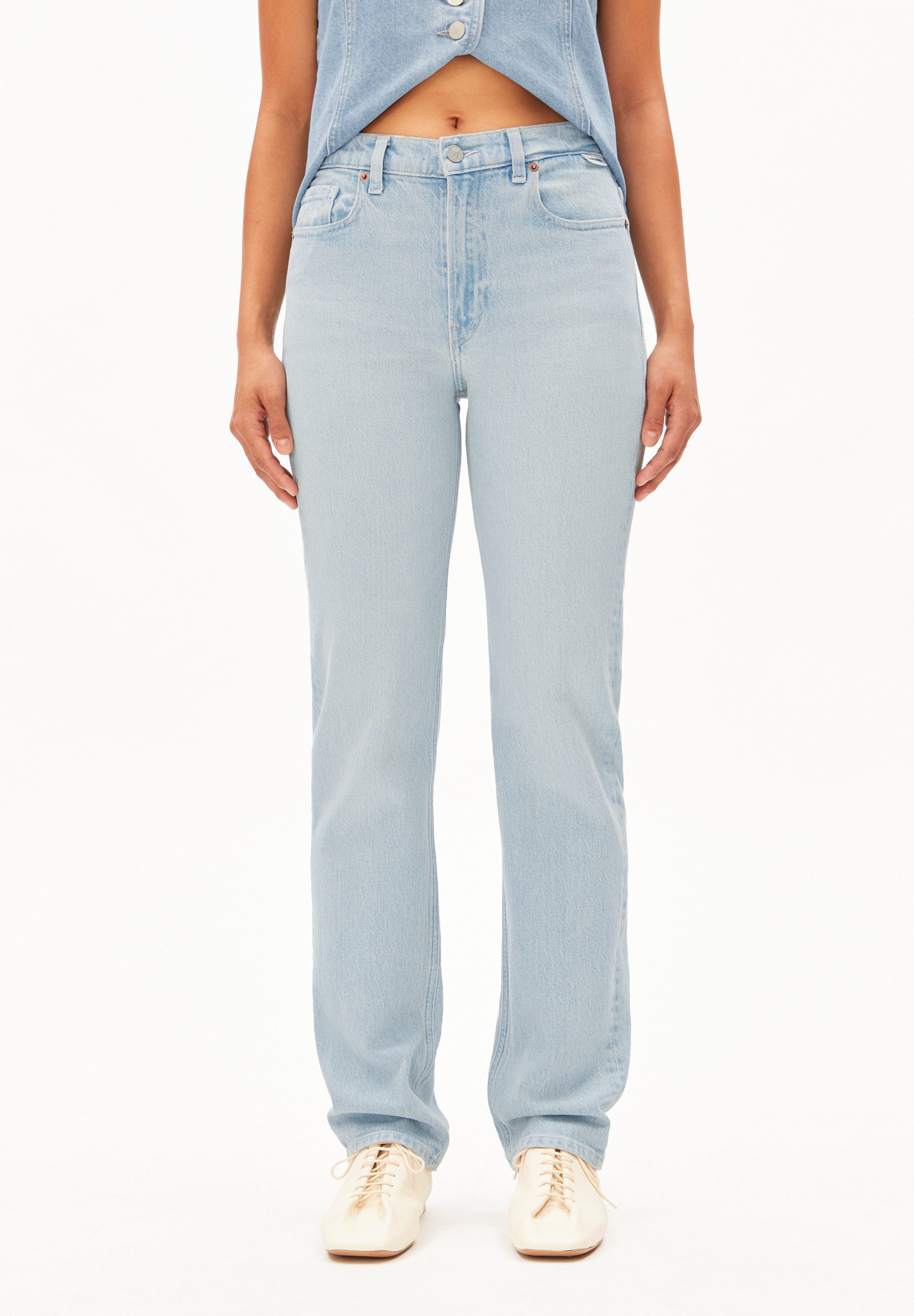 Armedangels Straight-Jeans CARENAA (Comfort-Stretch, Slim Fit) Mid waist