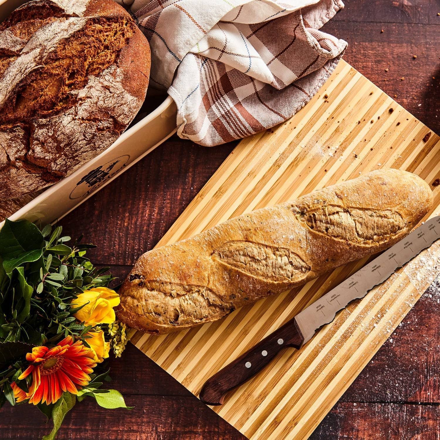 Bambuswald Brotschneidebrett Ökoligsches Brotschneidebrett nachhaltigem, 100% Küchenbretter, Schneidebrett aus Bamboo, Brotbrett (1-St)