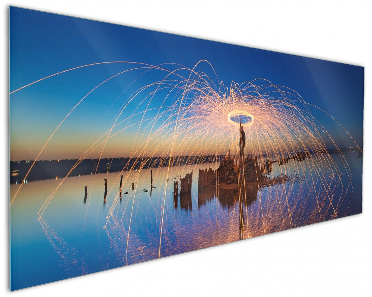 Wallario Küchenrückwand Feuerkreise am Wasser, (1-tlg)